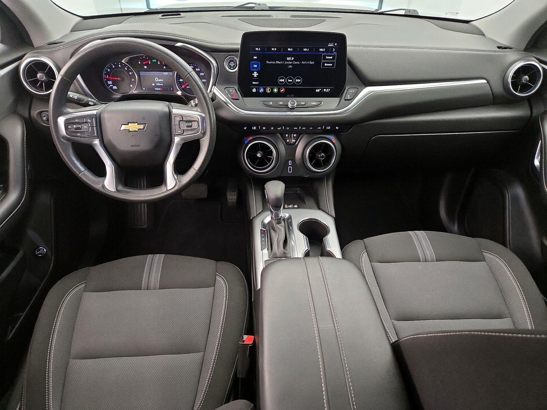 Thumbnail: 2024 Chevrolet Blazer - 9