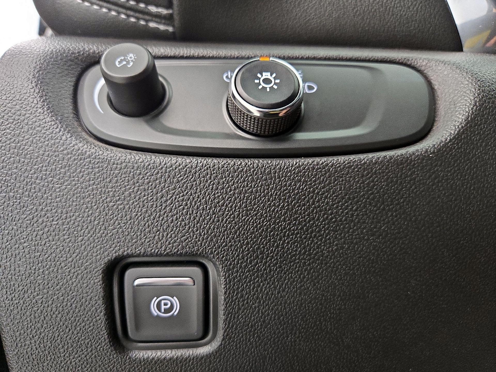 Thumbnail: 2024 Chevrolet Blazer - 13