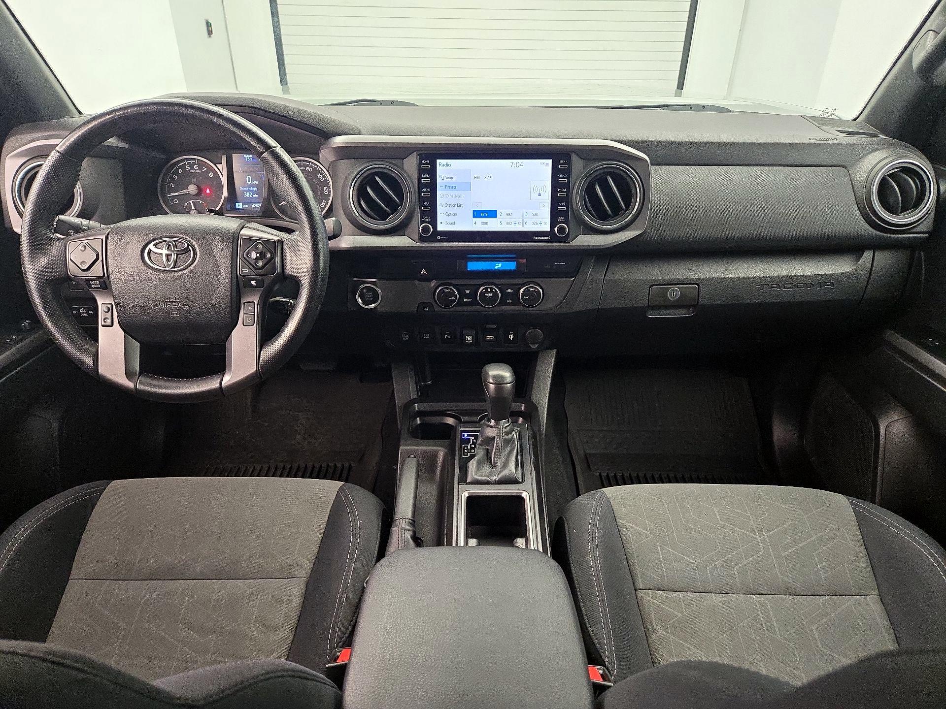 Thumbnail: 2022 Toyota Tacoma - 9