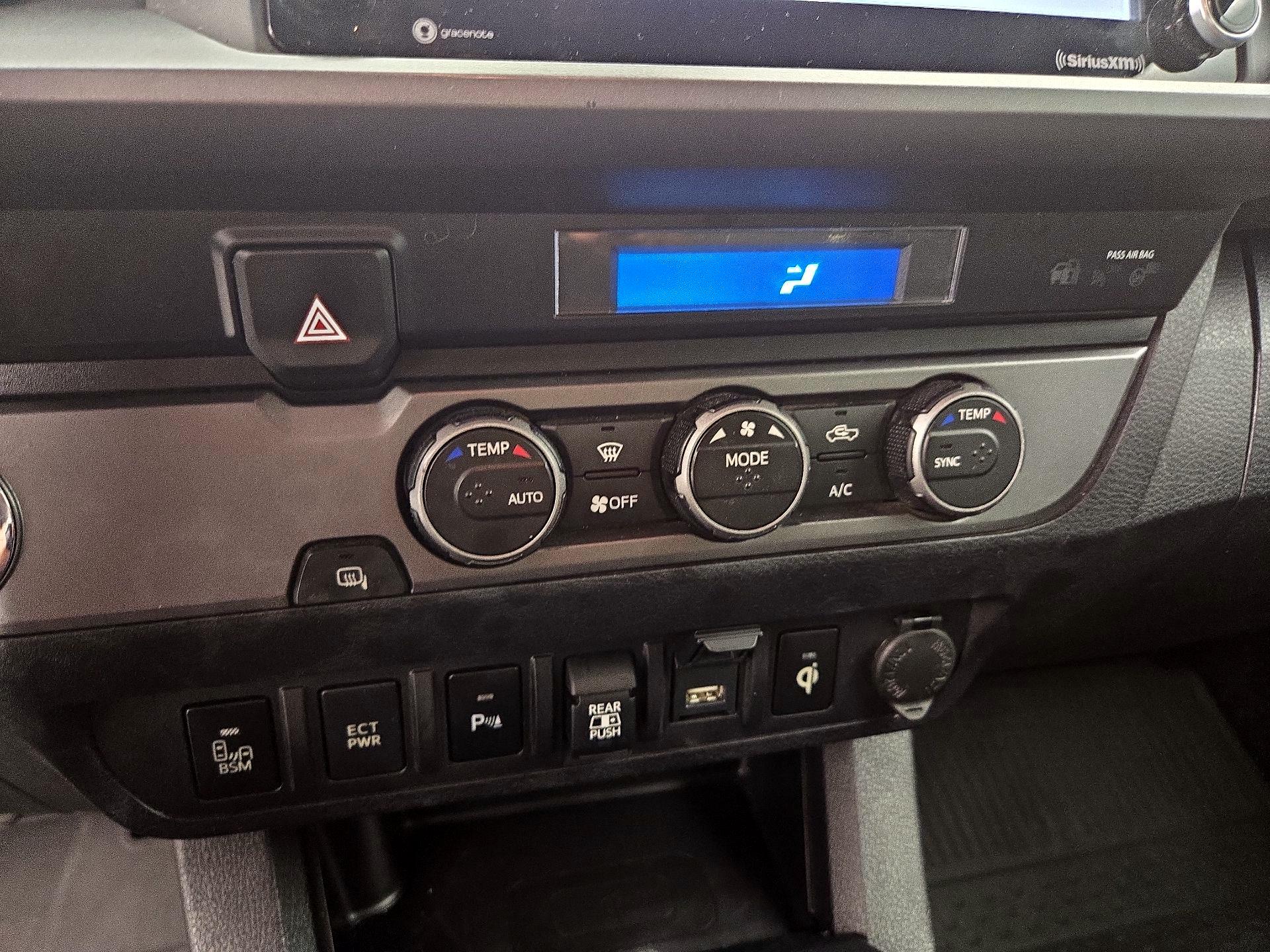 Thumbnail: 2022 Toyota Tacoma - 16