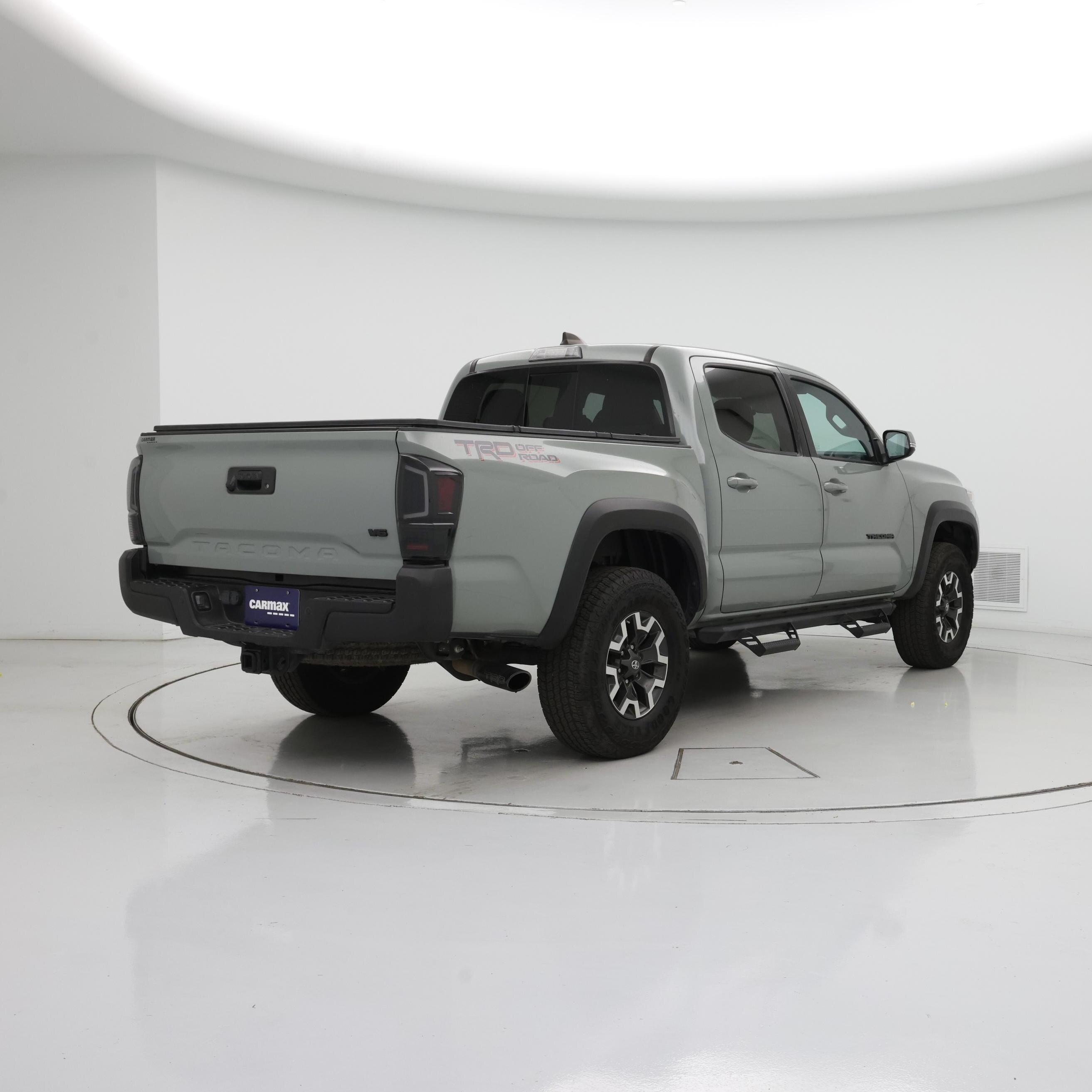 Thumbnail: 2022 Toyota Tacoma - 8