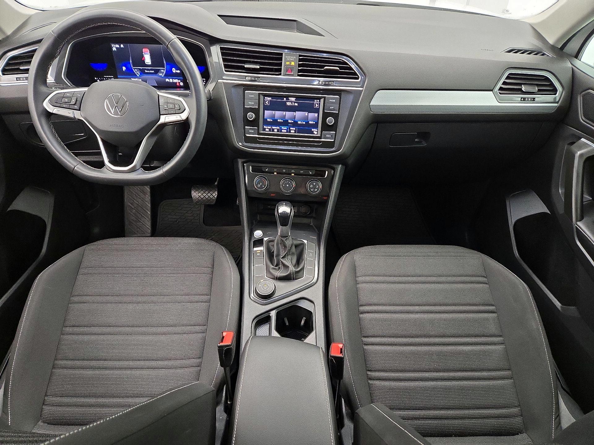 Thumbnail: 2022 Volkswagen Tiguan - 9