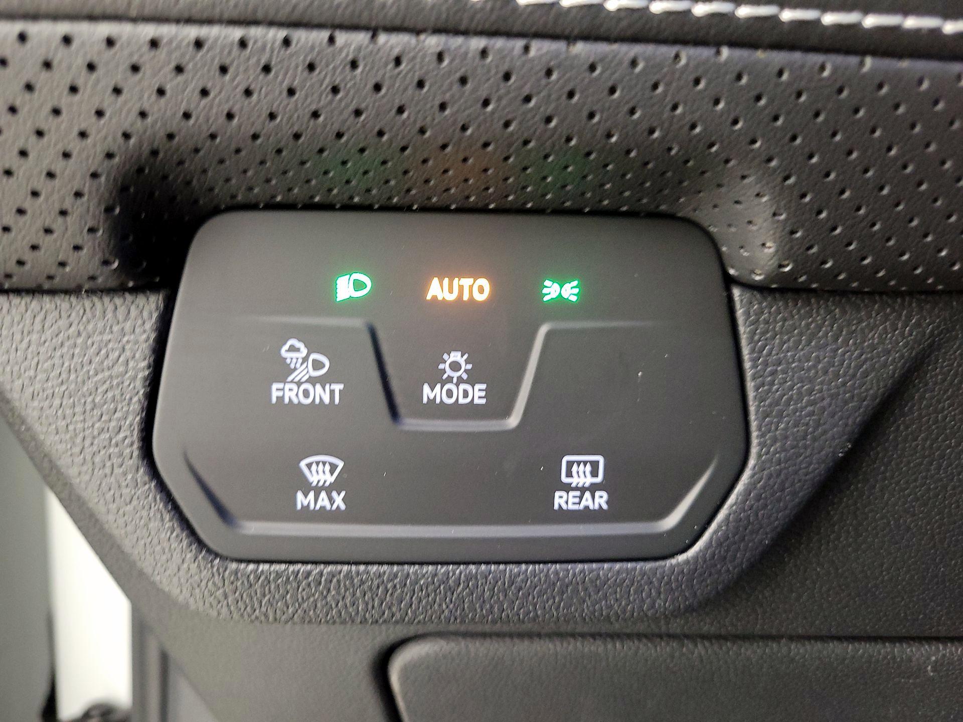 Thumbnail: 2024 Volkswagen Atlas - 13