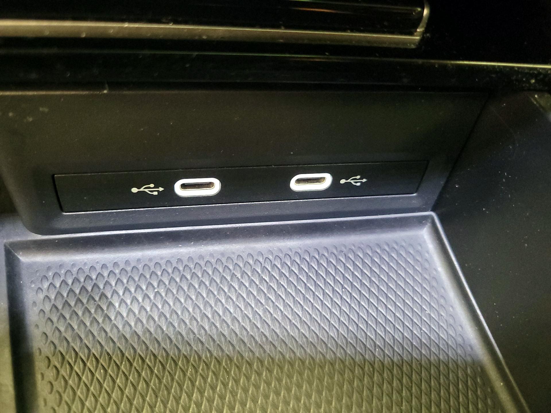 Thumbnail: 2024 Volkswagen Atlas - 18