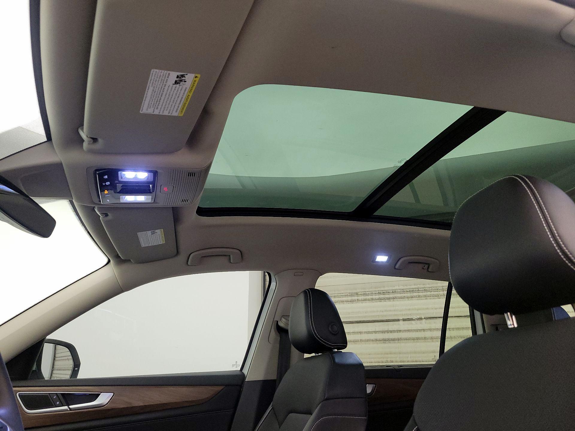 Thumbnail: 2024 Volkswagen Atlas - 19