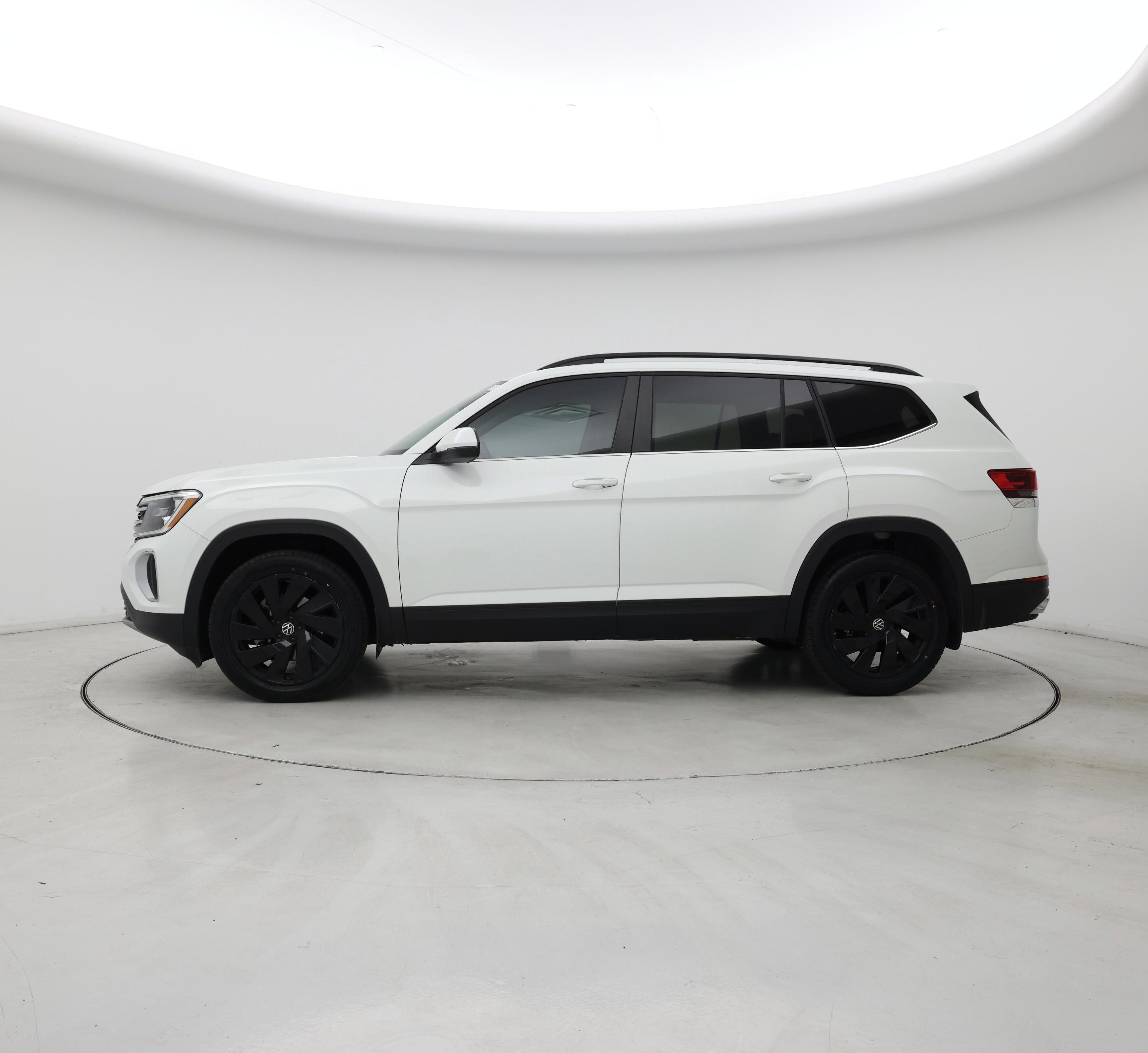 Thumbnail: 2024 Volkswagen Atlas - 3