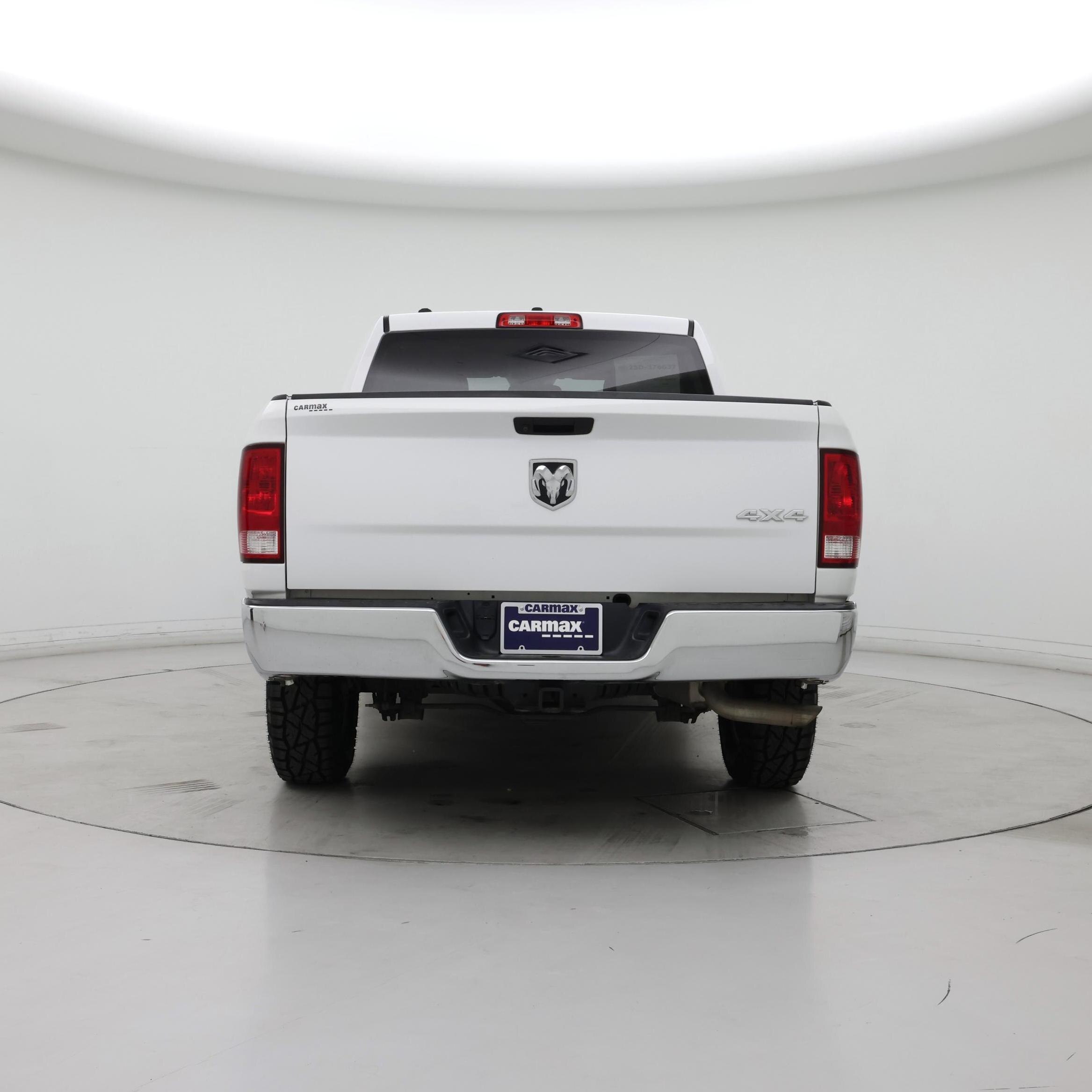 Thumbnail: 2019 RAM 1500 Classic - 6