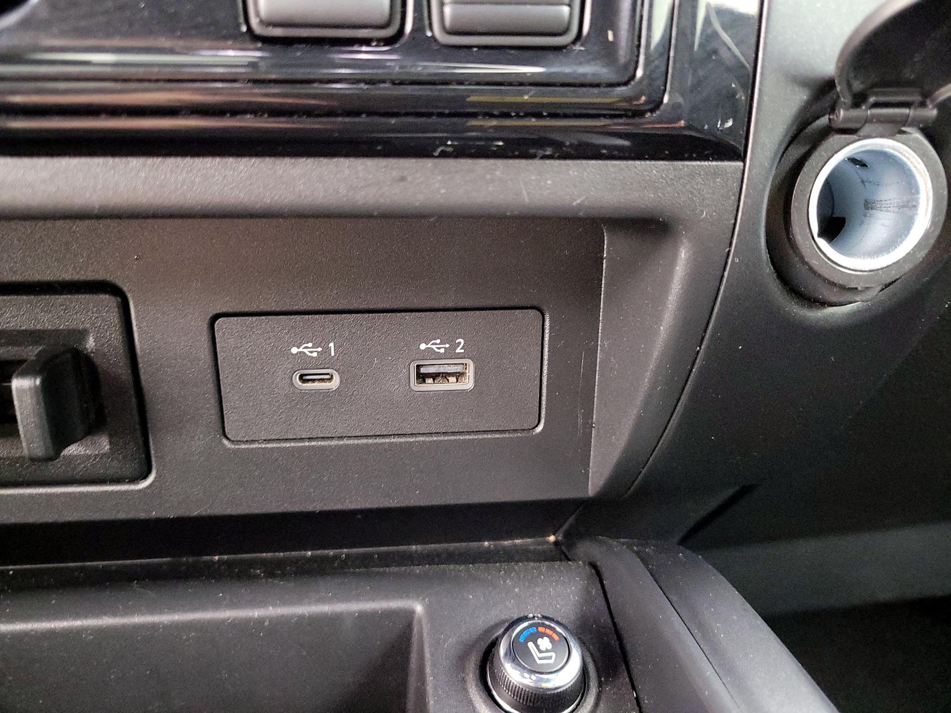 Thumbnail: 2021 Nissan Titan - 19