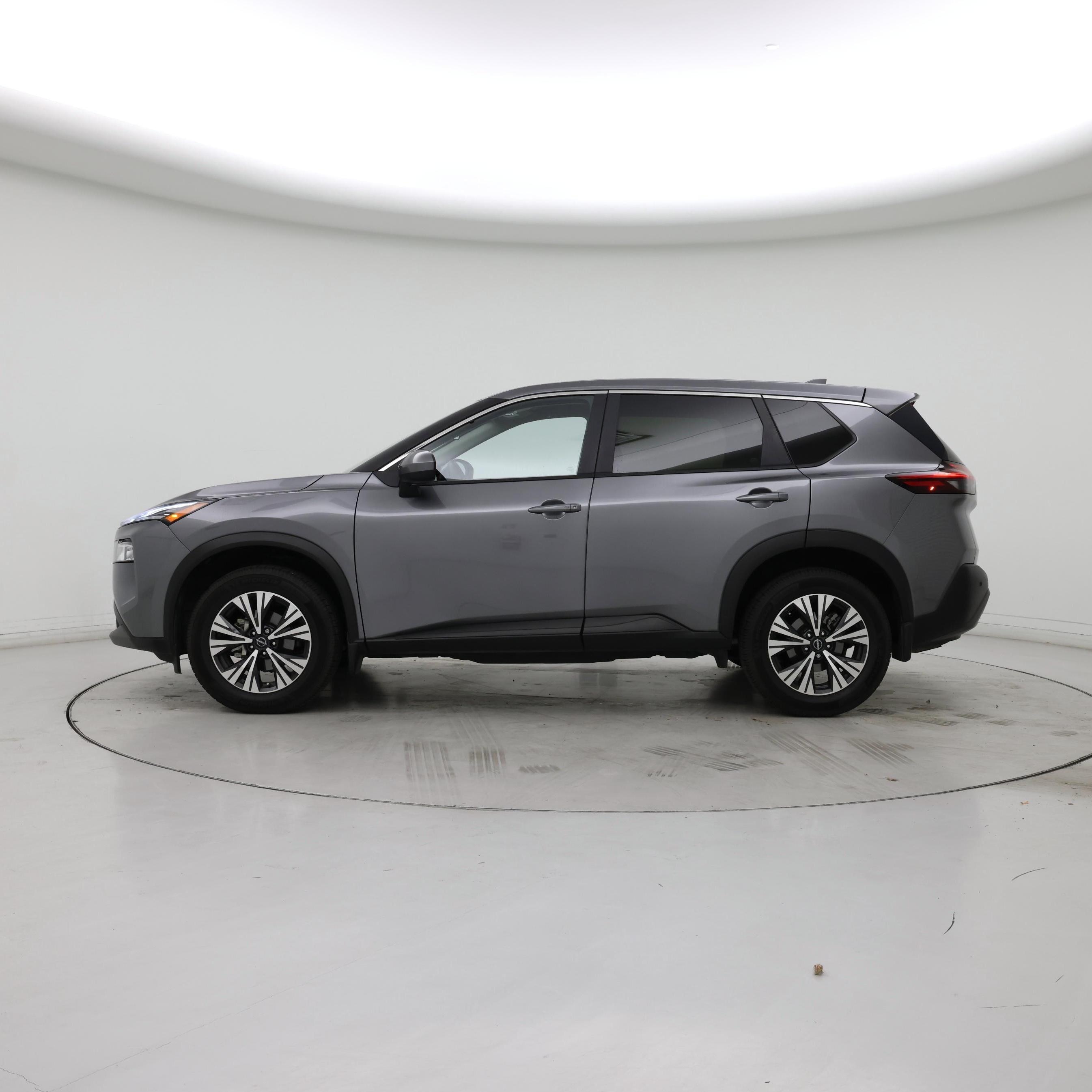 Thumbnail: 2023 Nissan Rogue - 3