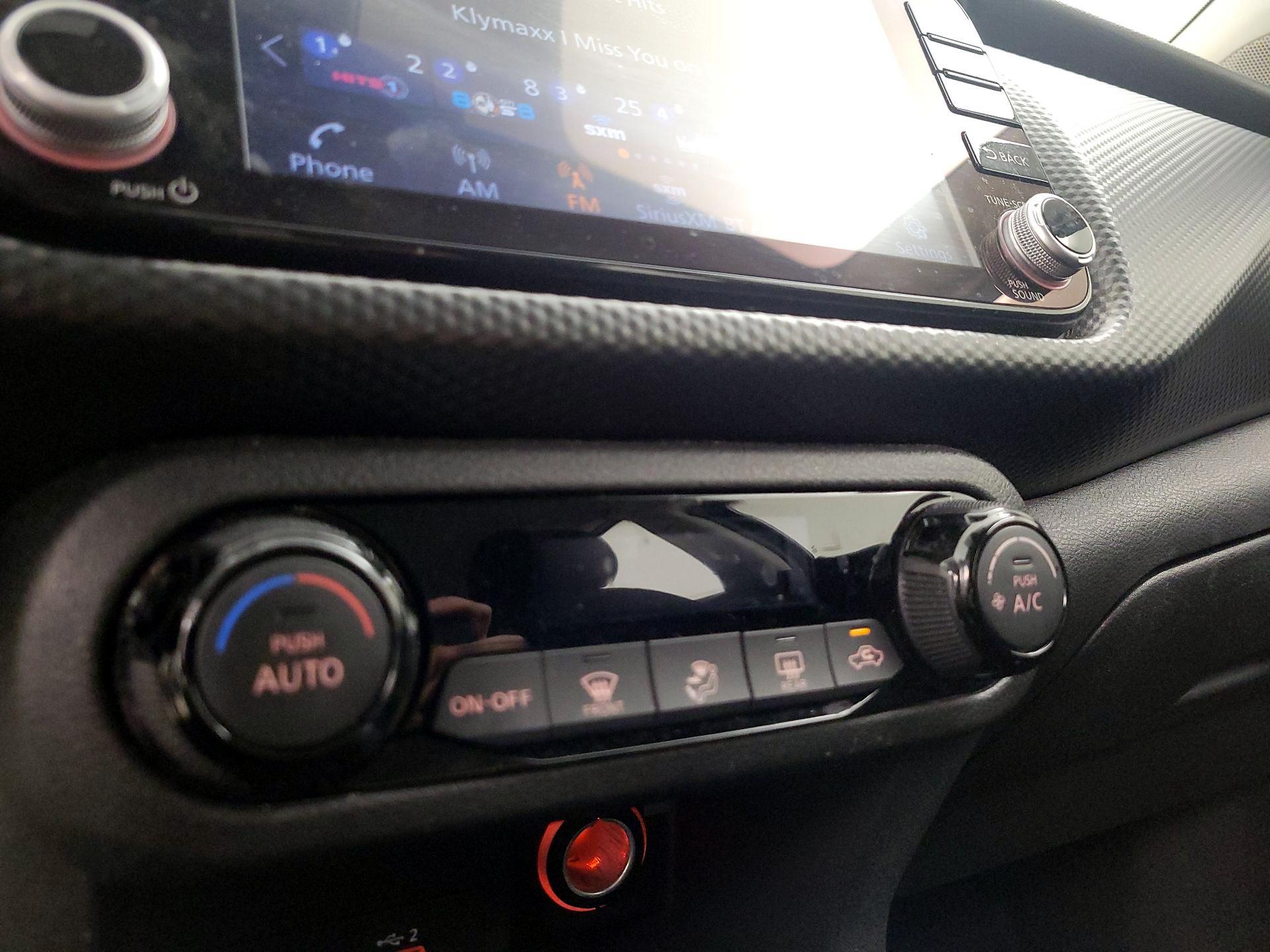 Thumbnail: 2022 Nissan Kicks - 15