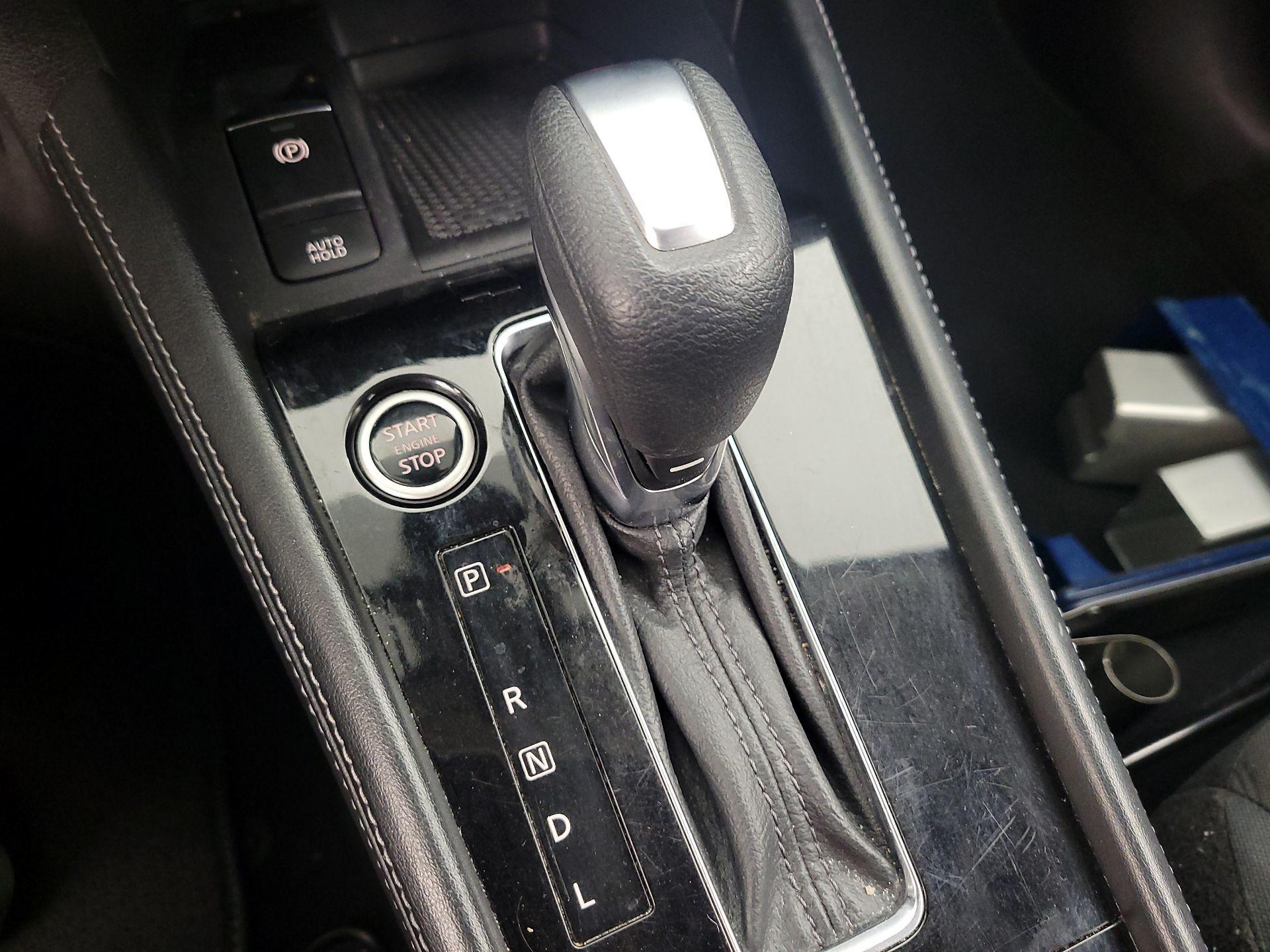 Thumbnail: 2022 Nissan Kicks - 16