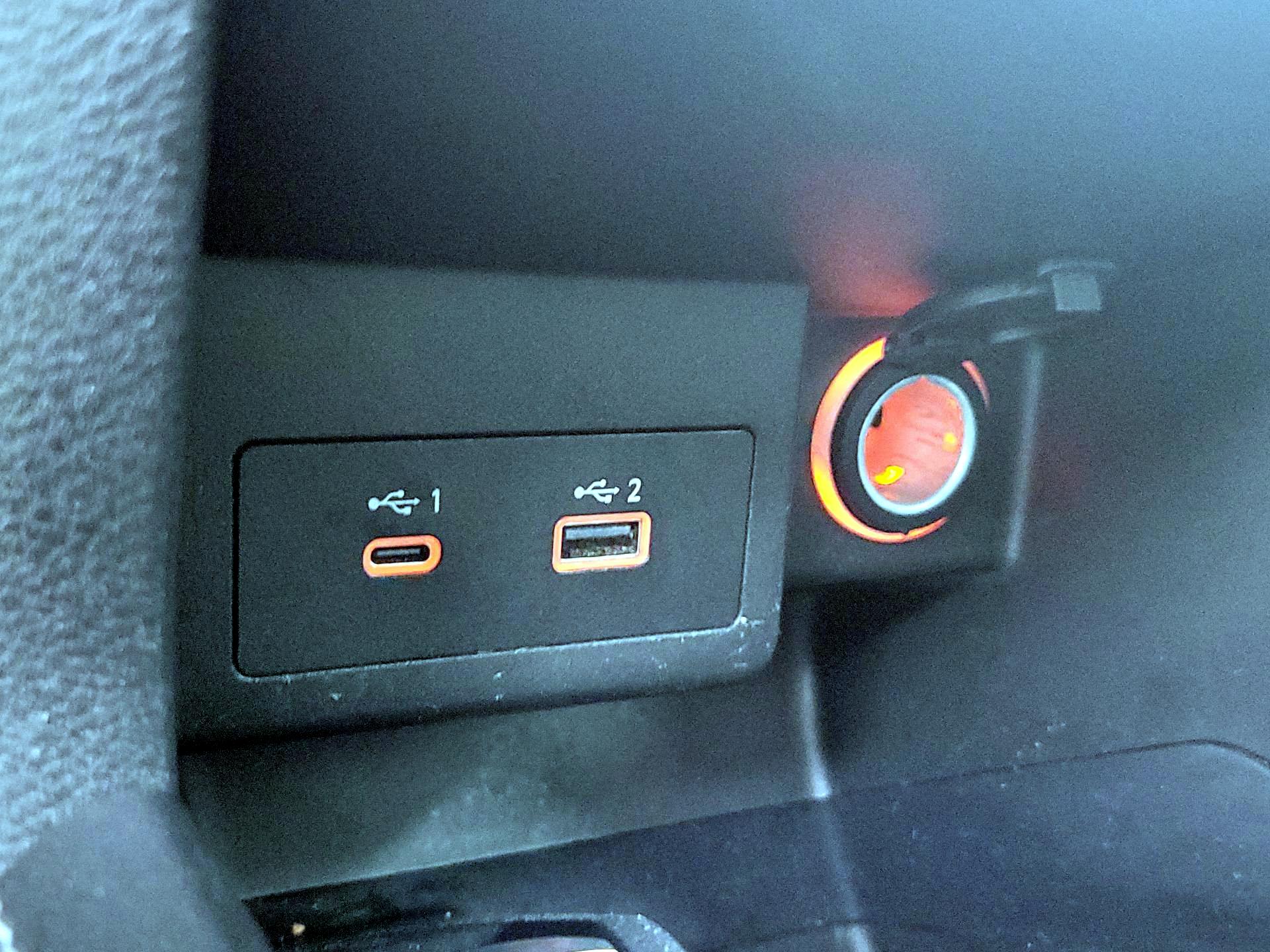 Thumbnail: 2022 Nissan Kicks - 17