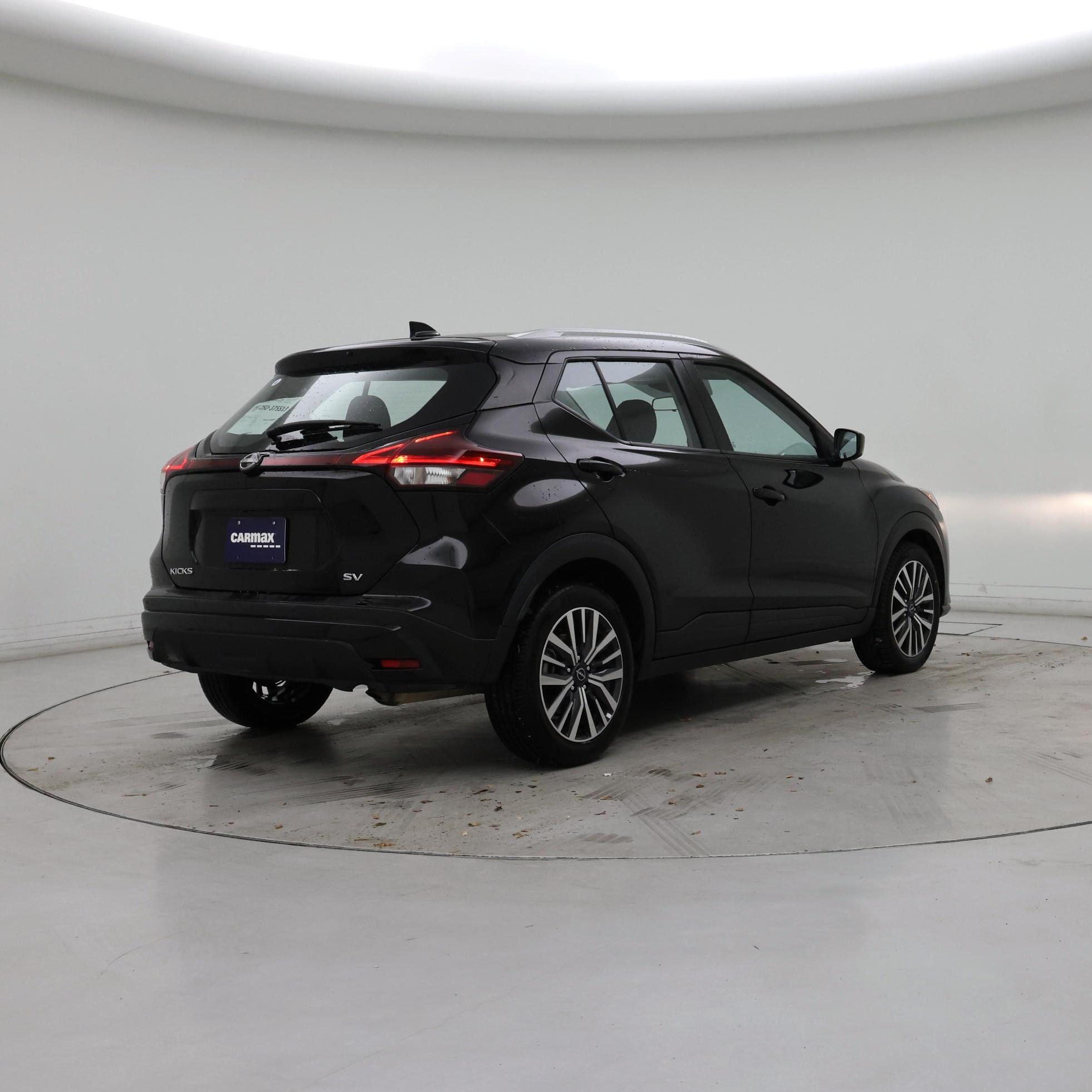 Thumbnail: 2022 Nissan Kicks - 8
