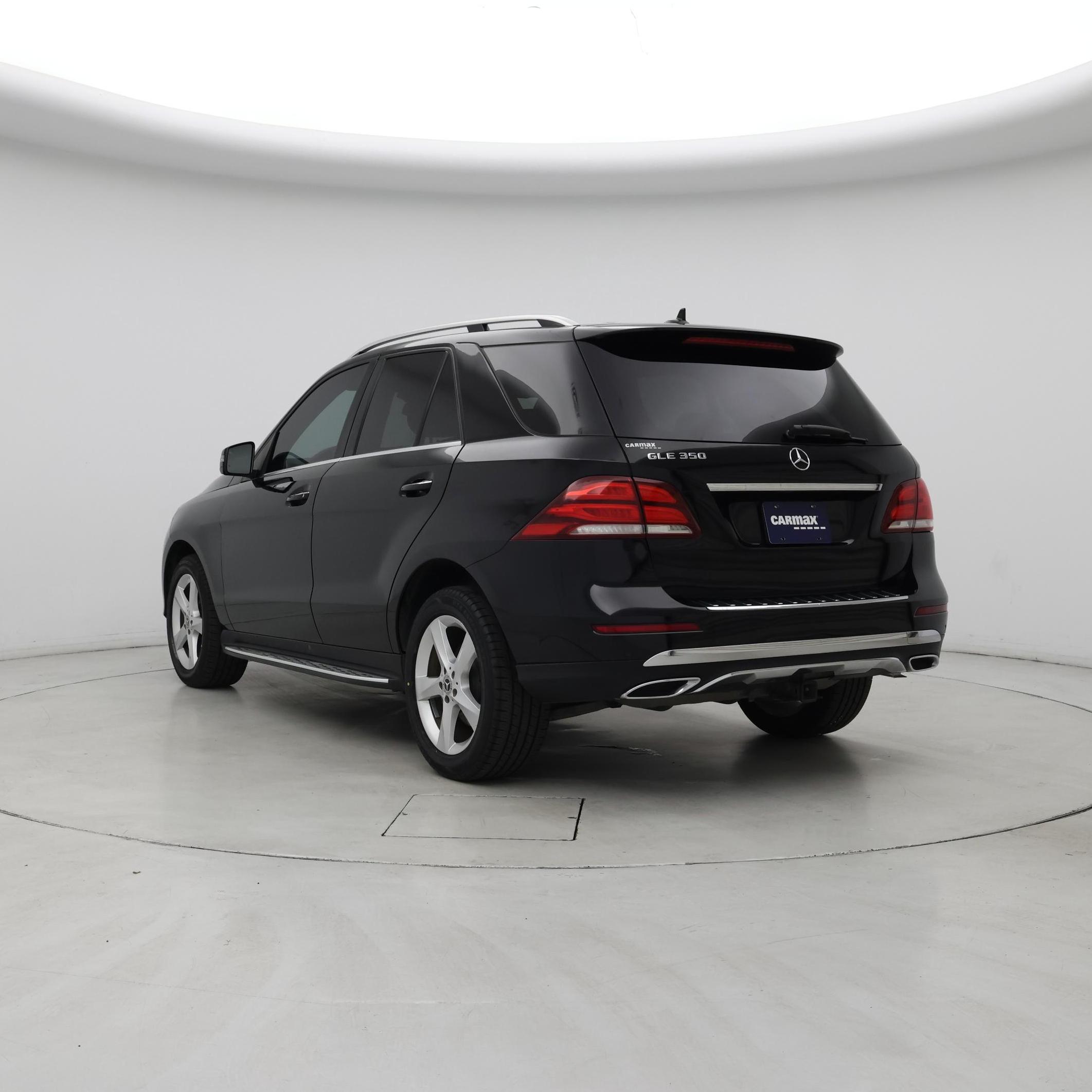 Thumbnail: 2018 Mercedes-Benz GLE - 2