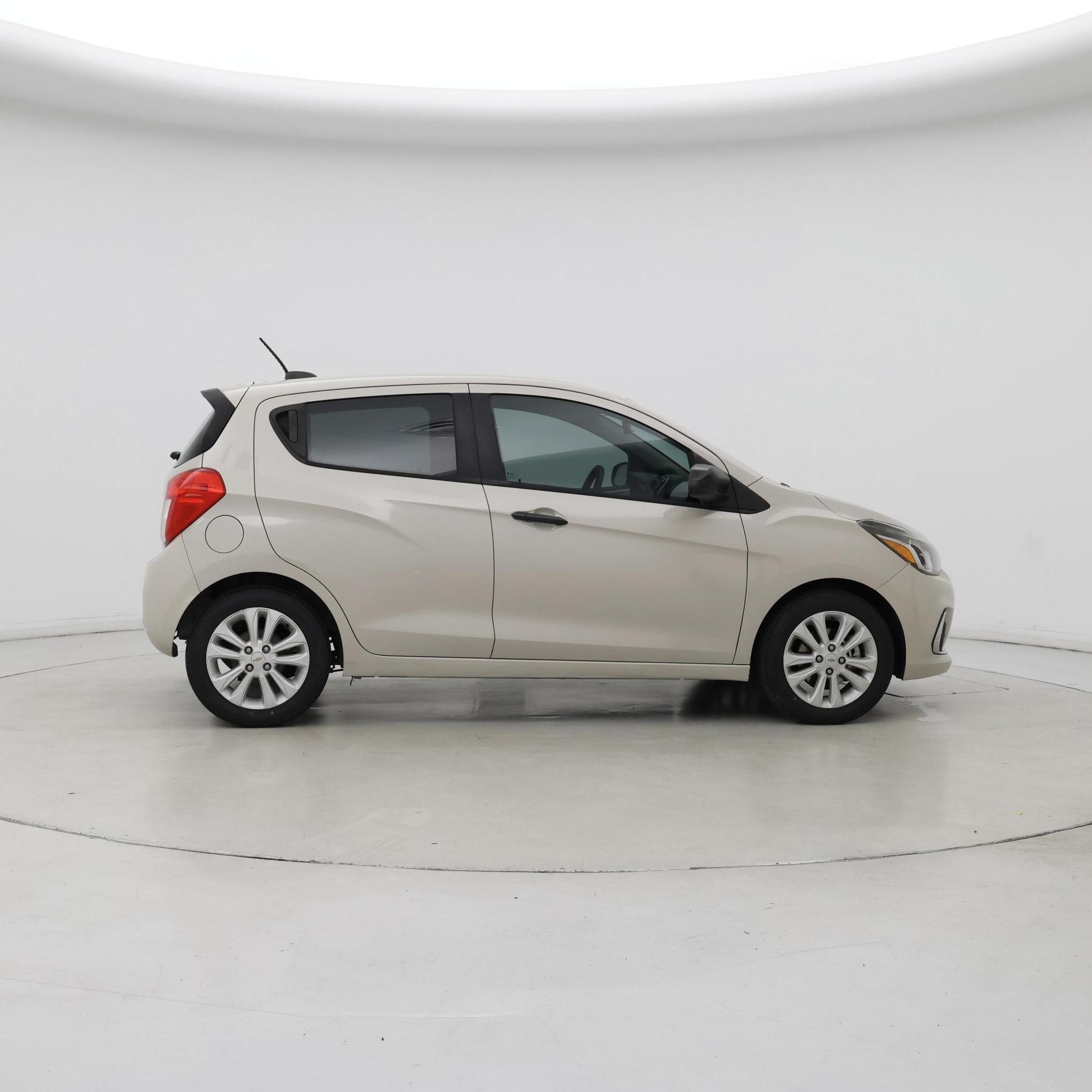 Thumbnail: 2017 Chevrolet Spark - 7