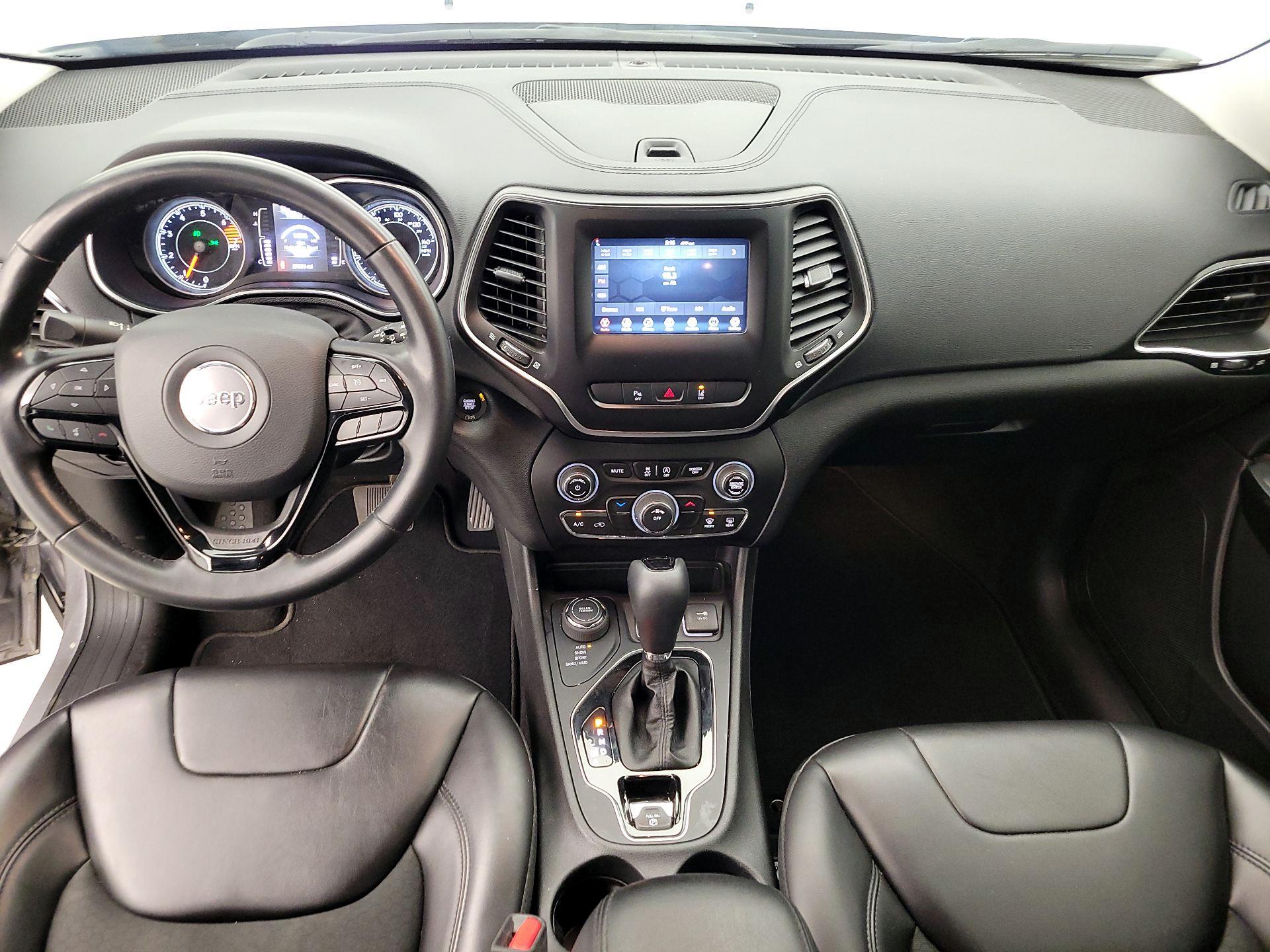 Thumbnail: 2021 Jeep Cherokee - 9