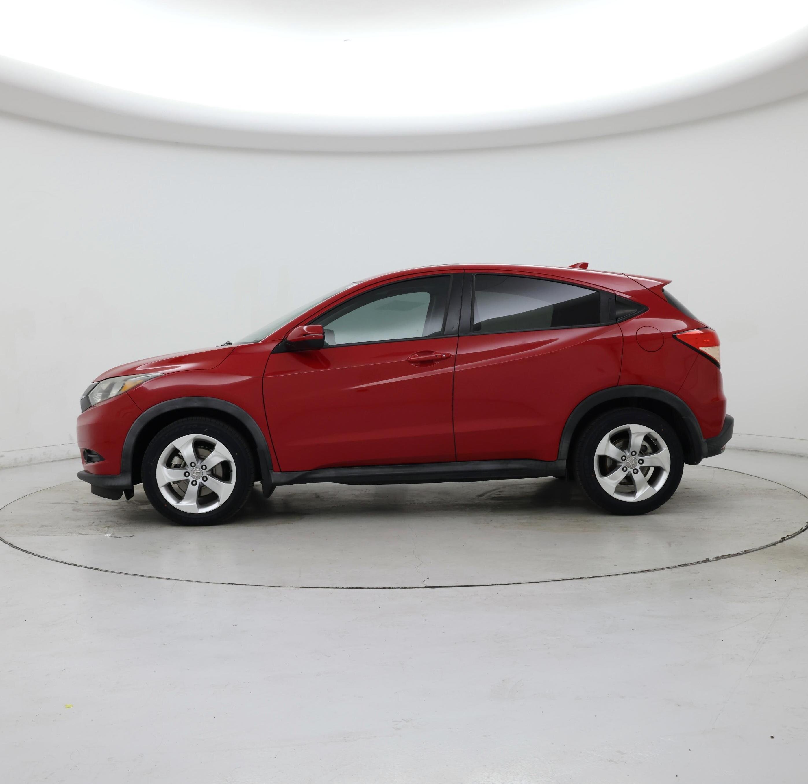 Thumbnail: 2016 Honda HR-V - 3