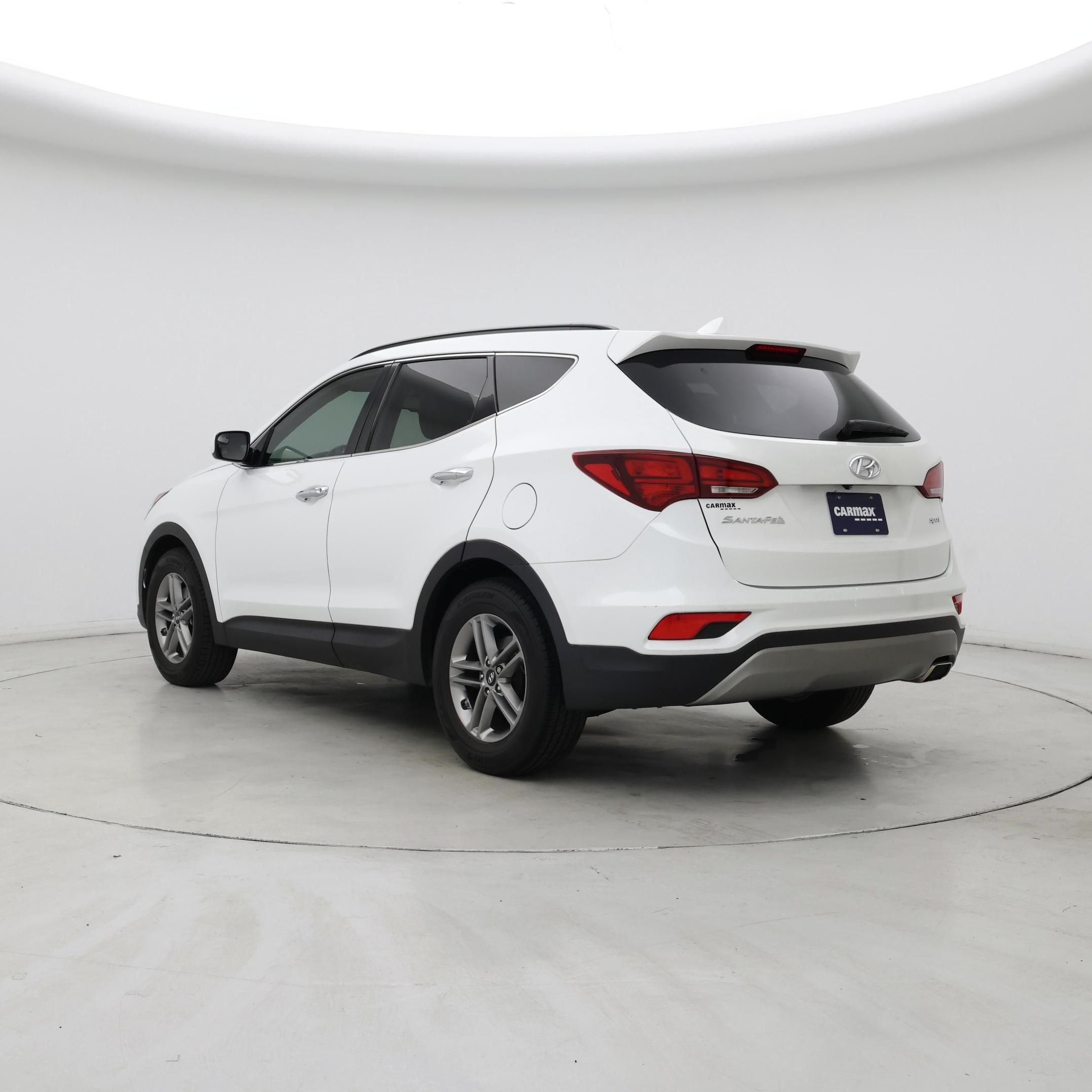 Thumbnail: 2017 Hyundai Santa Fe - 2