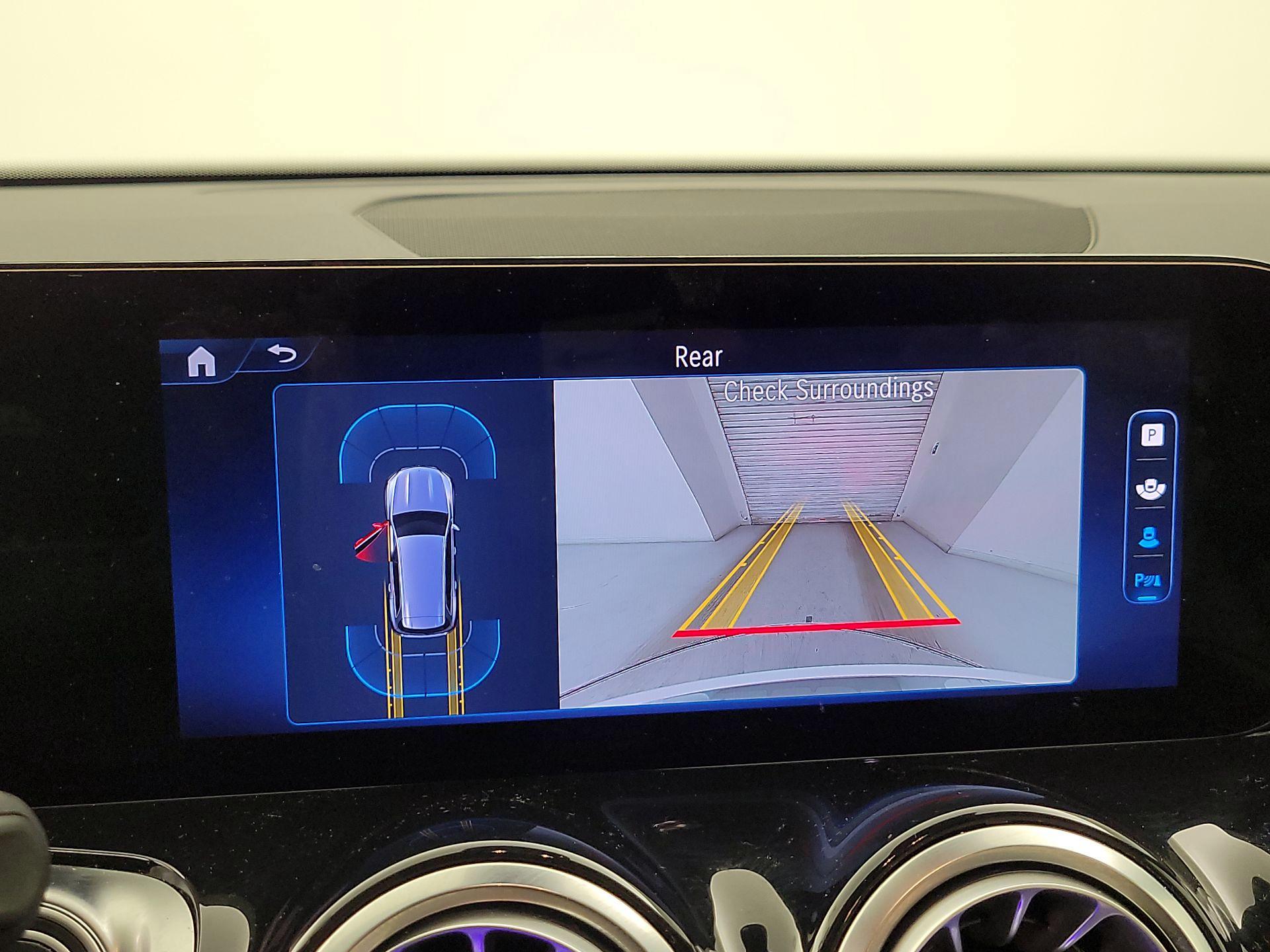 Thumbnail: 2024 Mercedes-Benz GLB - 14