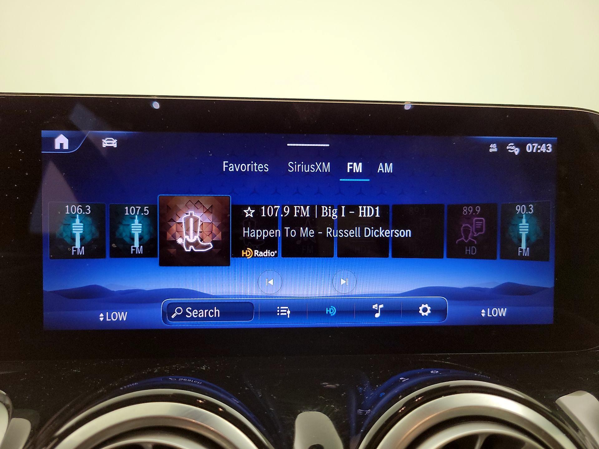 Thumbnail: 2024 Mercedes-Benz GLB - 15