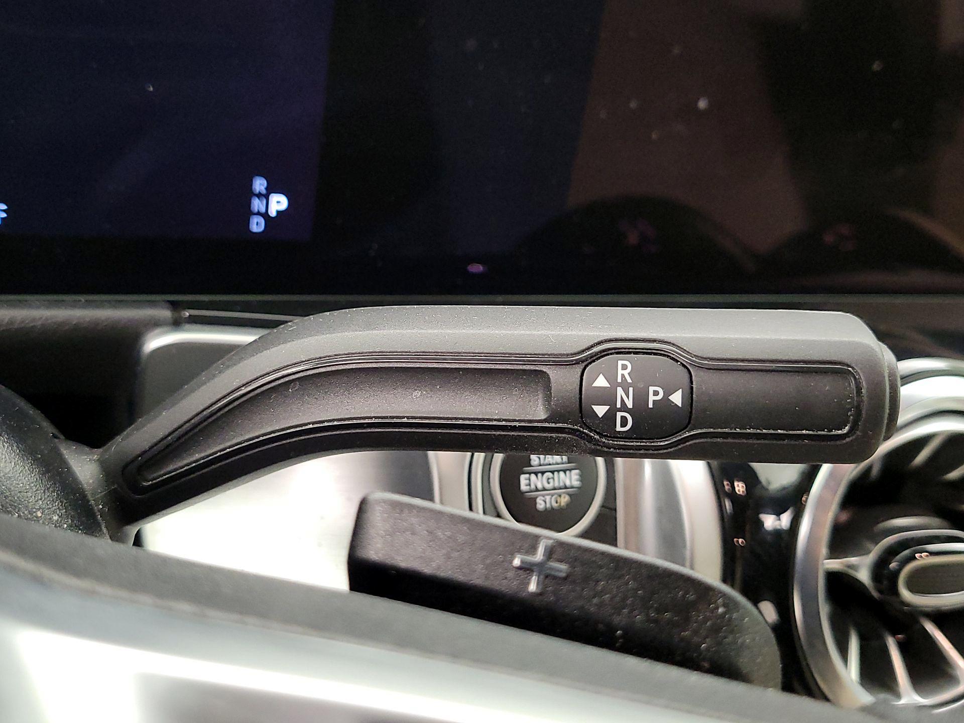 Thumbnail: 2024 Mercedes-Benz GLB - 17