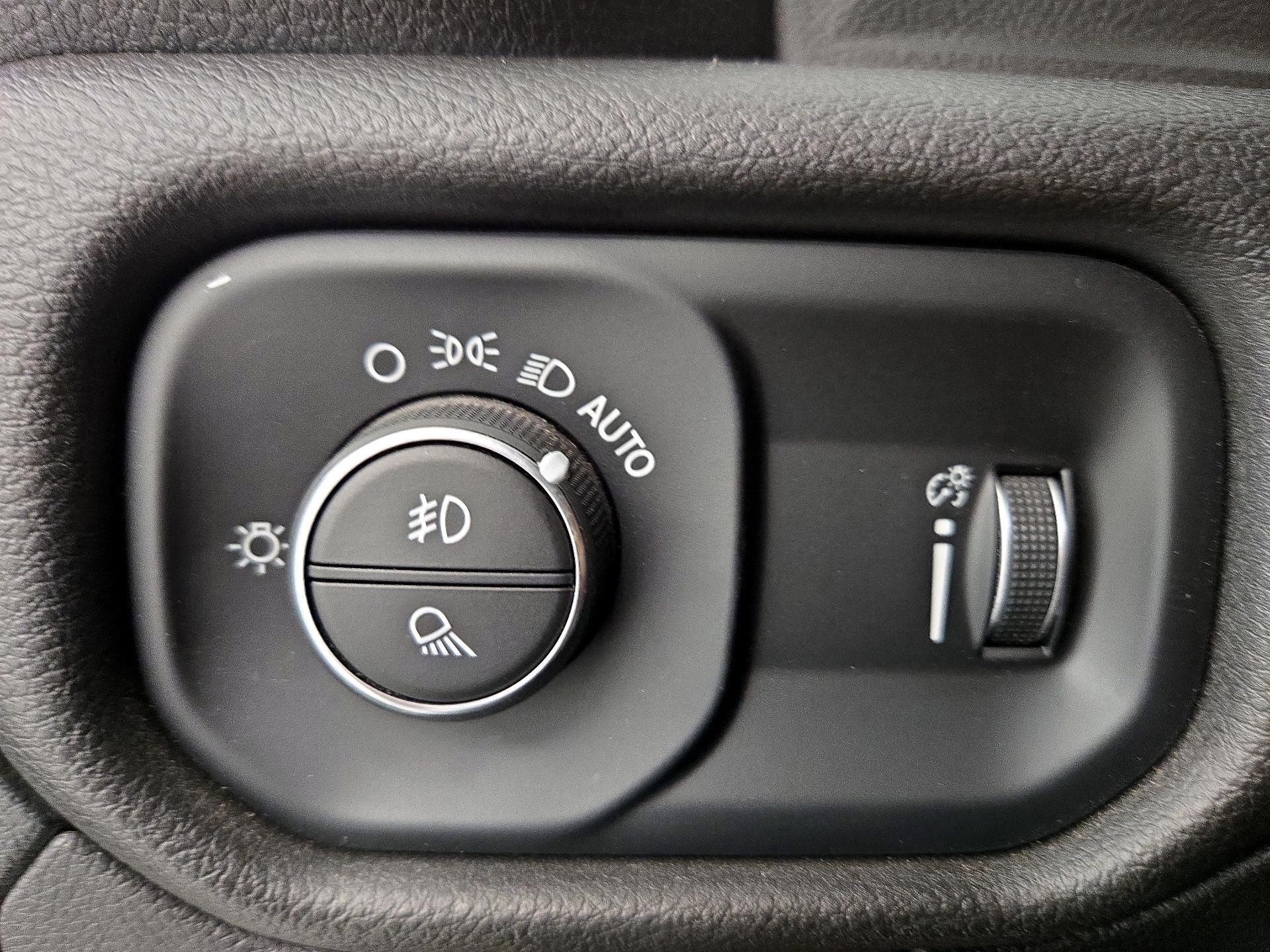 Thumbnail: 2022 RAM 1500 - 13