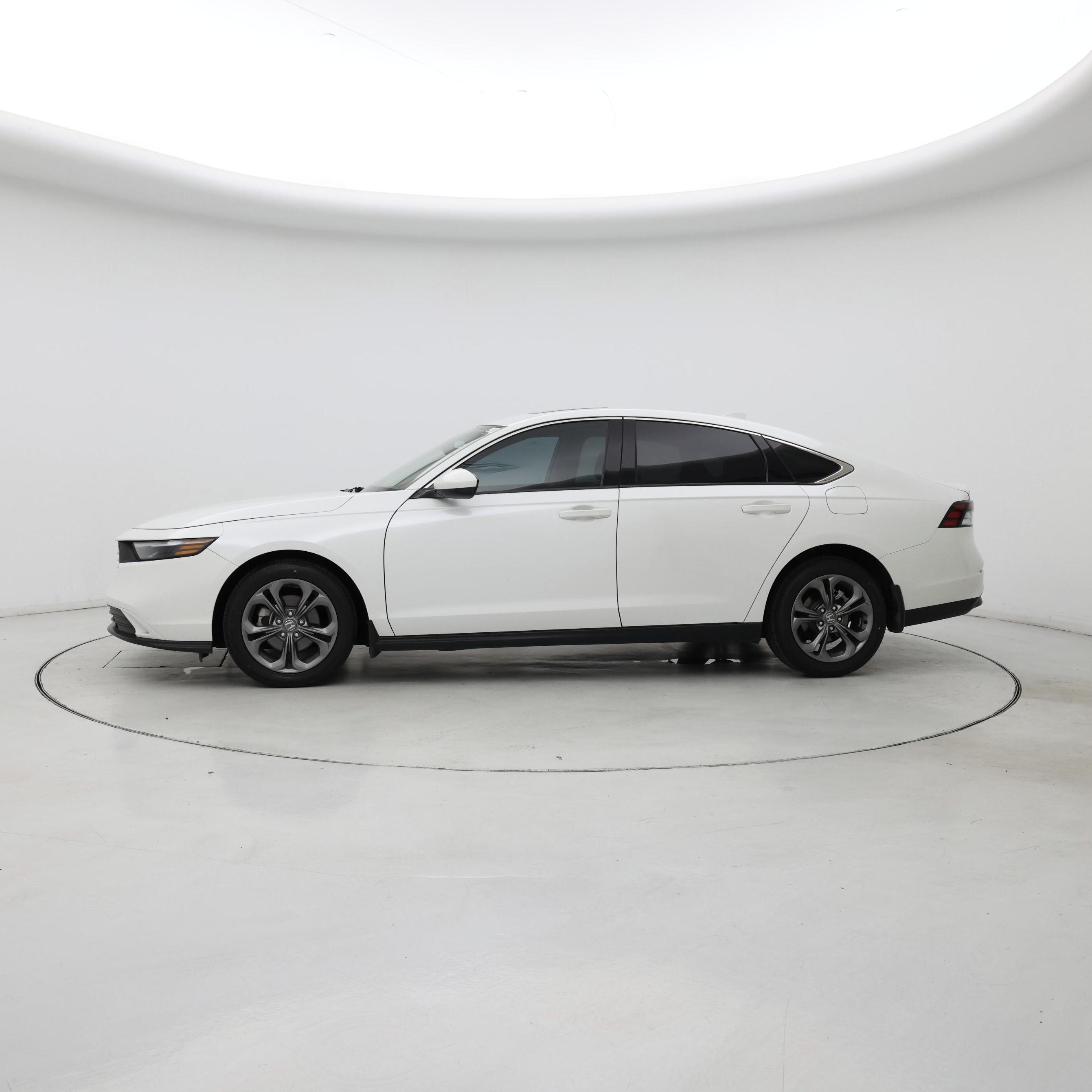 Thumbnail: 2023 Honda Accord - 3