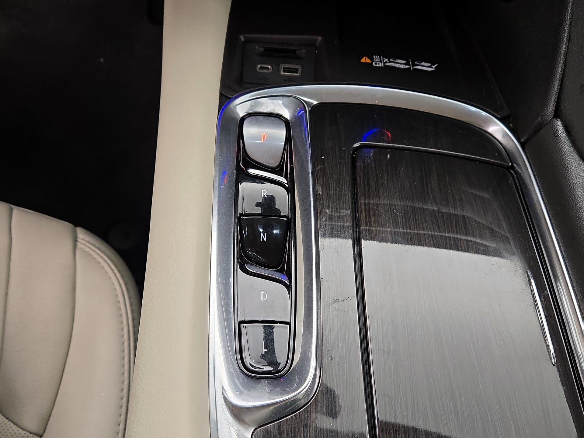 Thumbnail: 2022 Buick Enclave - 17