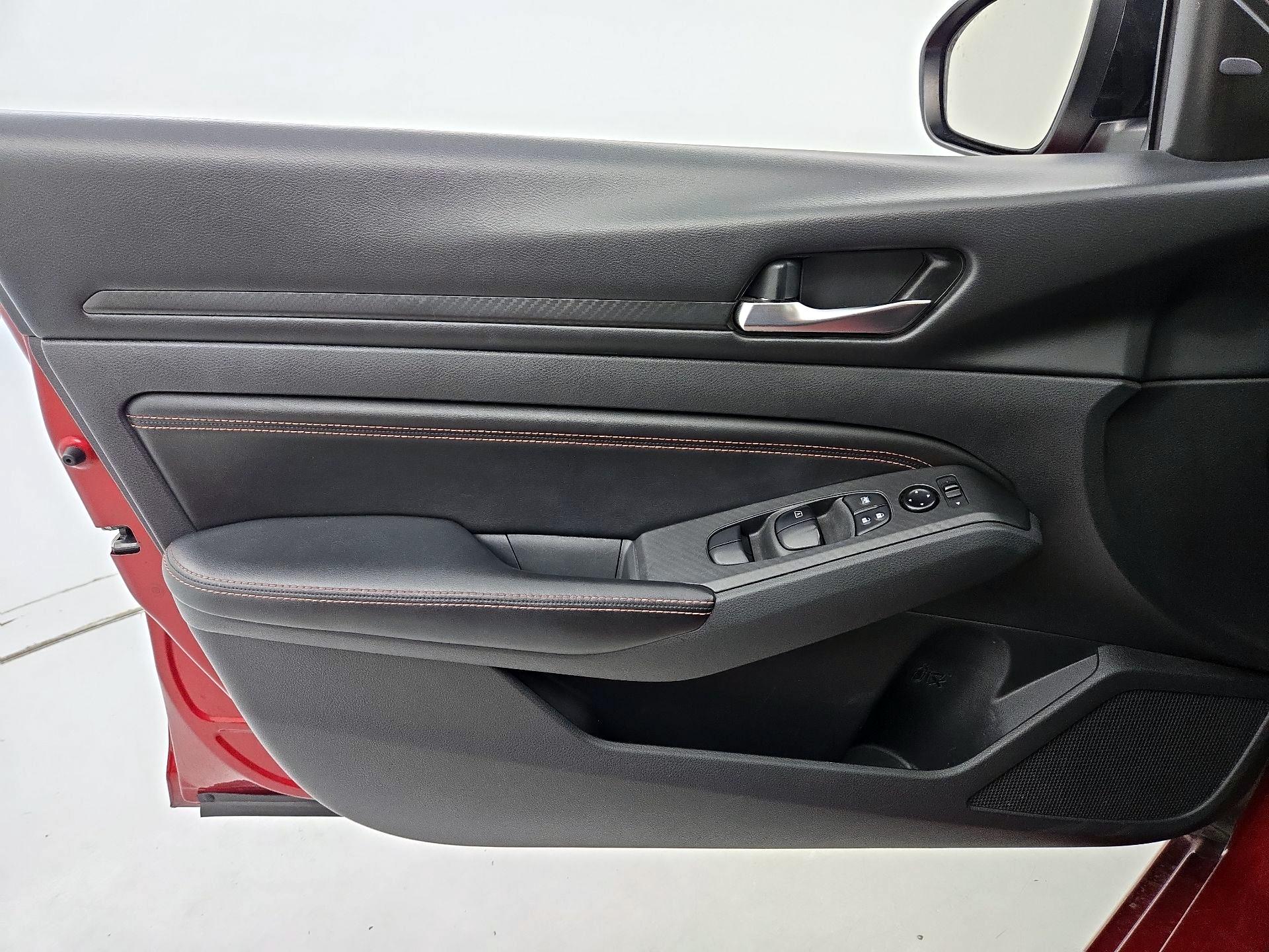 Thumbnail: 2022 Nissan Altima - 12