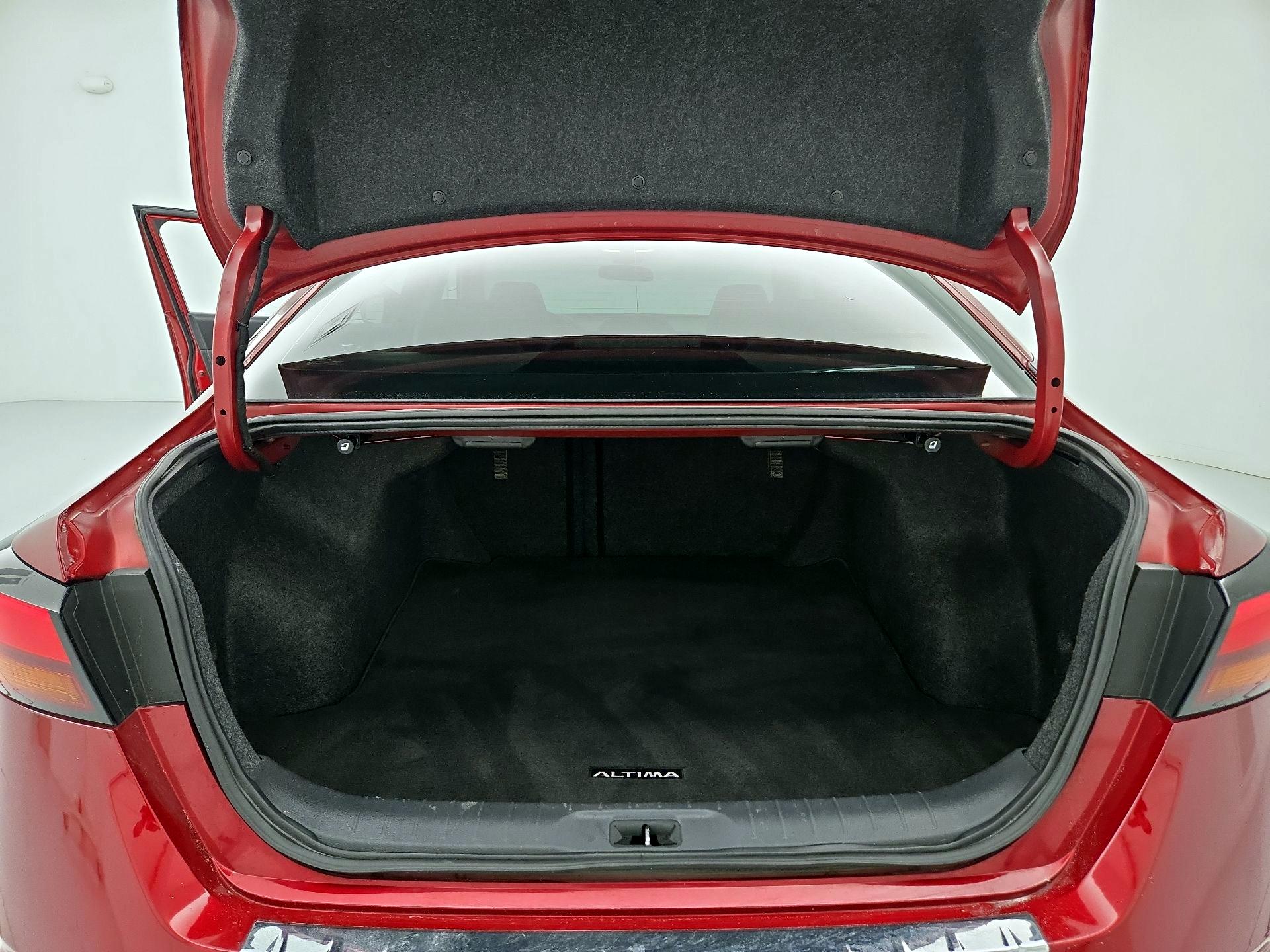 Thumbnail: 2022 Nissan Altima - 20