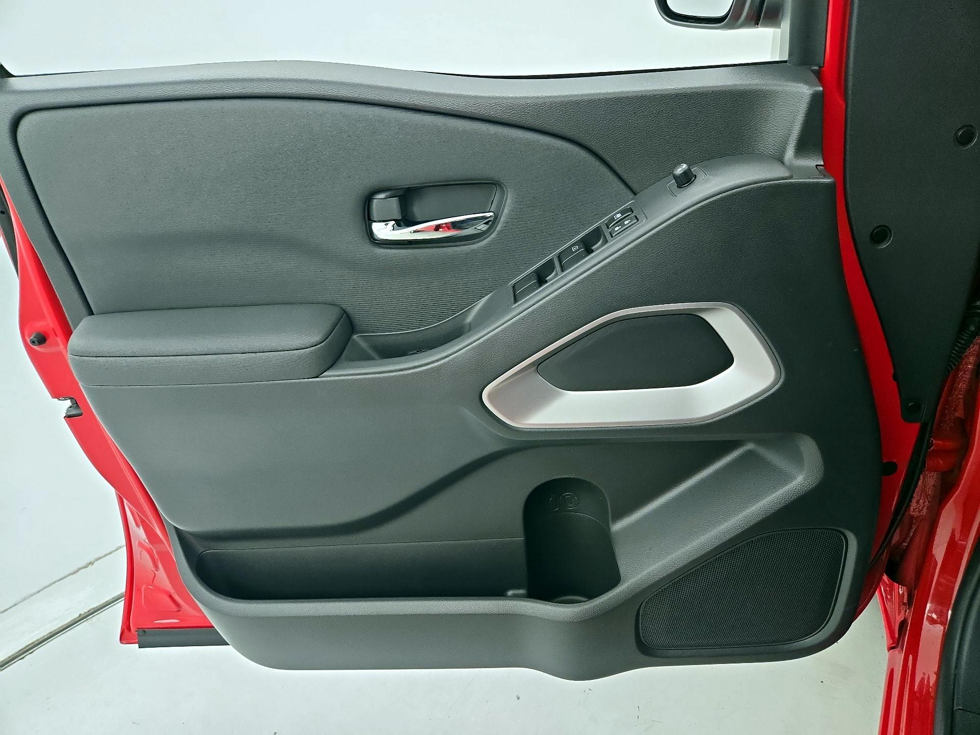 Thumbnail: 2022 Nissan Frontier - 12