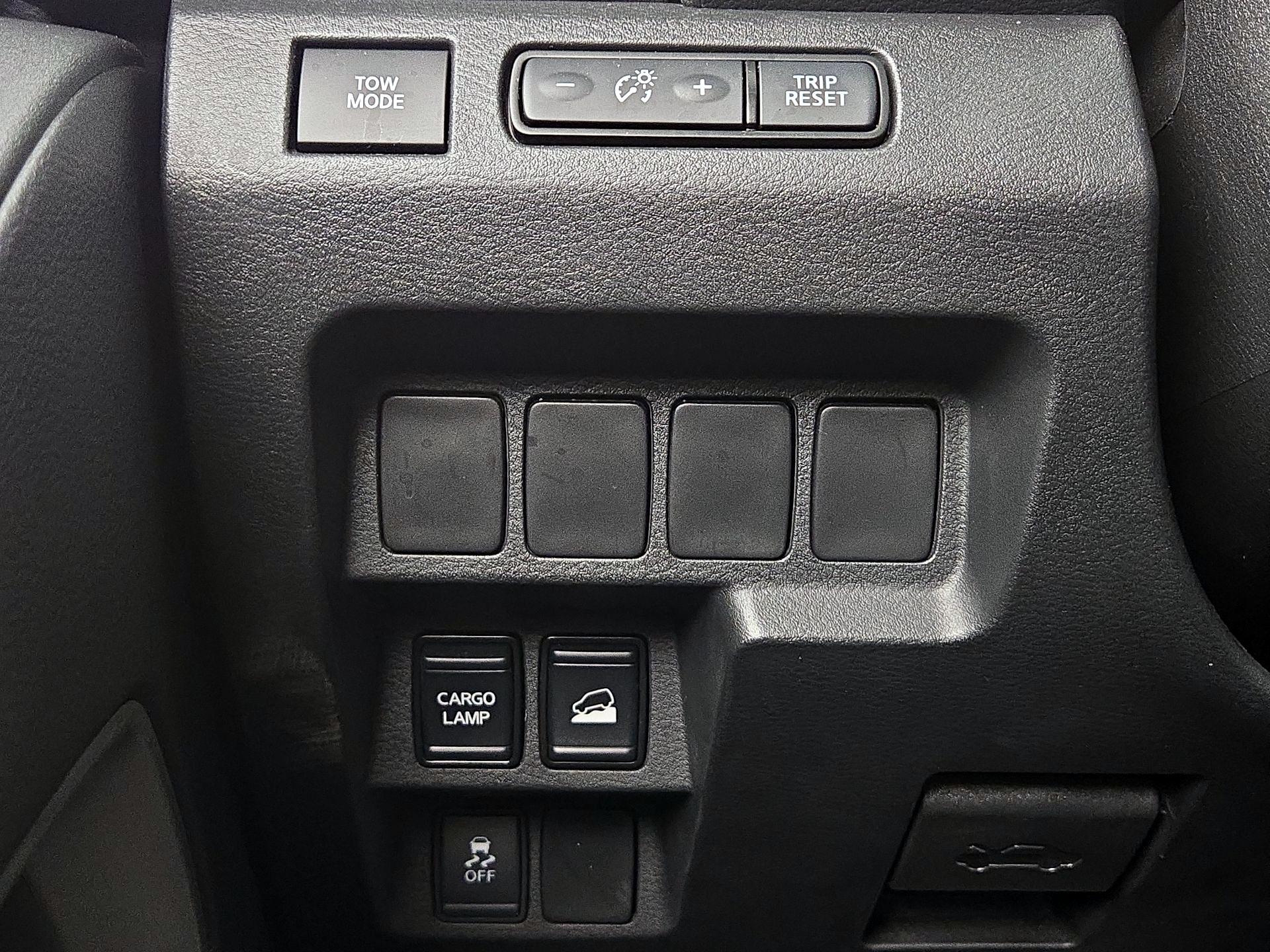 Thumbnail: 2022 Nissan Frontier - 13