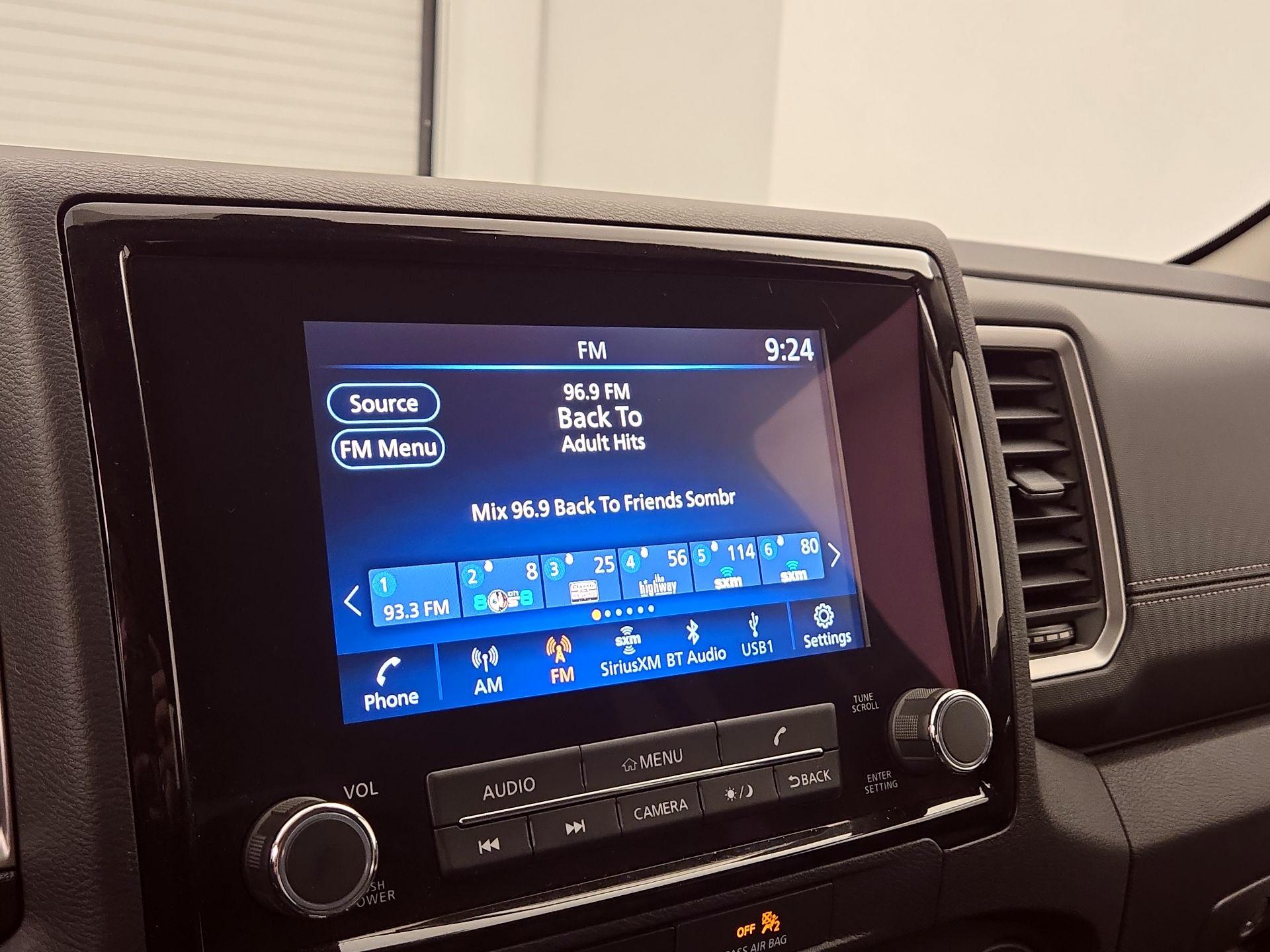 Thumbnail: 2022 Nissan Frontier - 15