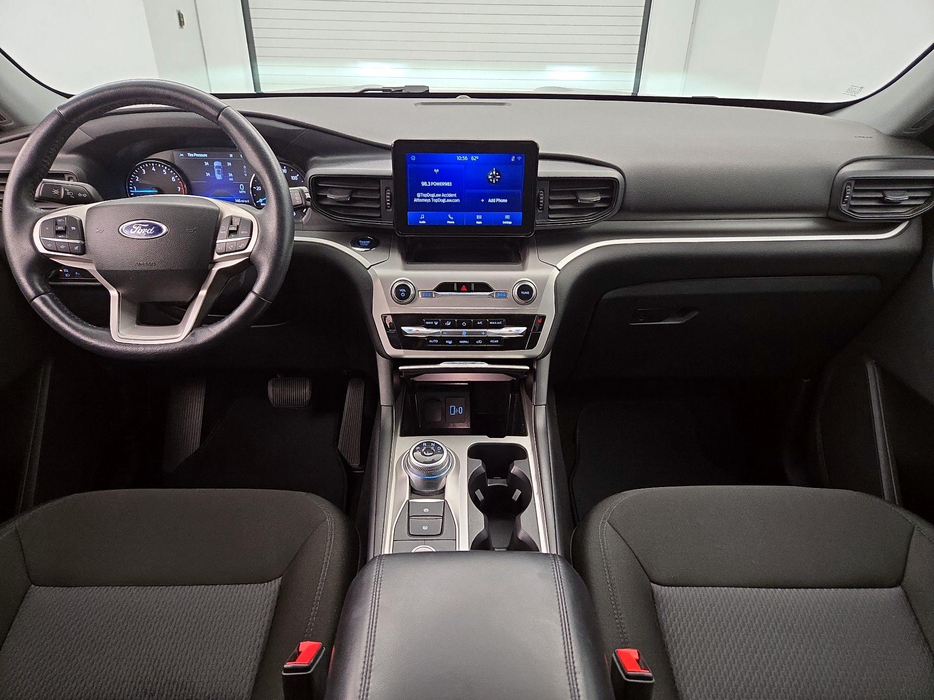 Thumbnail: 2022 Ford Explorer - 9