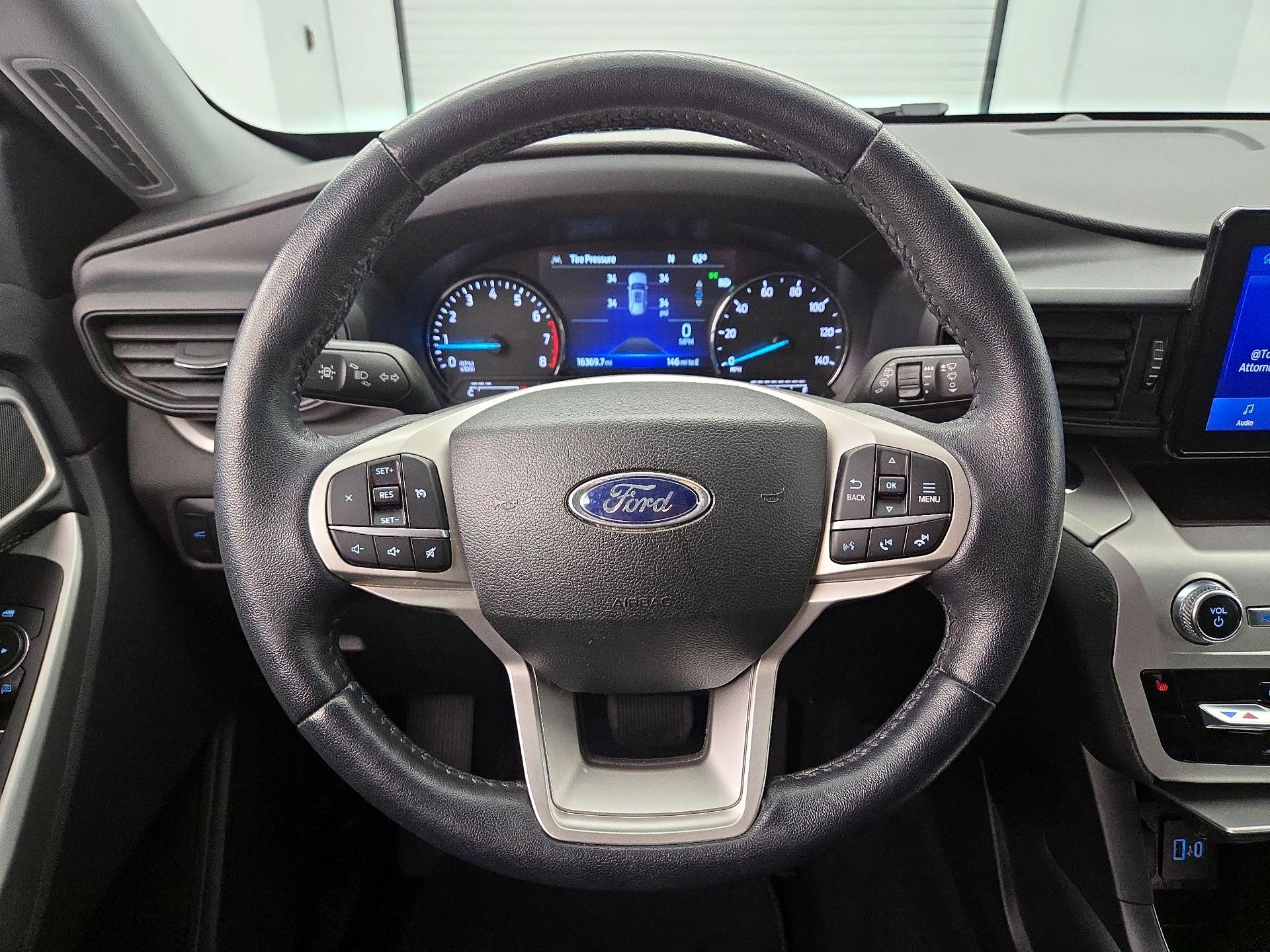 Thumbnail: 2022 Ford Explorer - 10