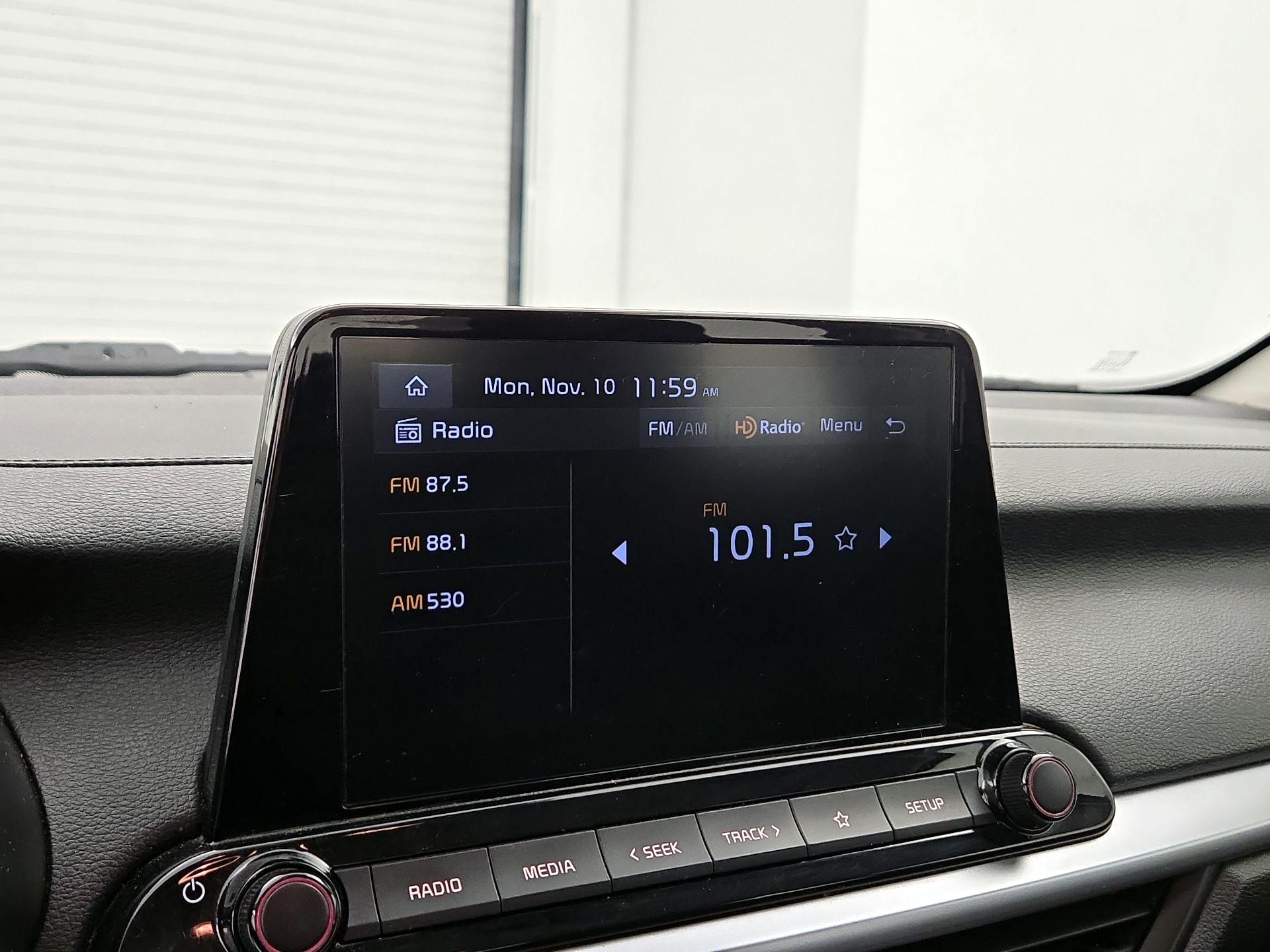 Thumbnail: 2022 Kia Forte - 15