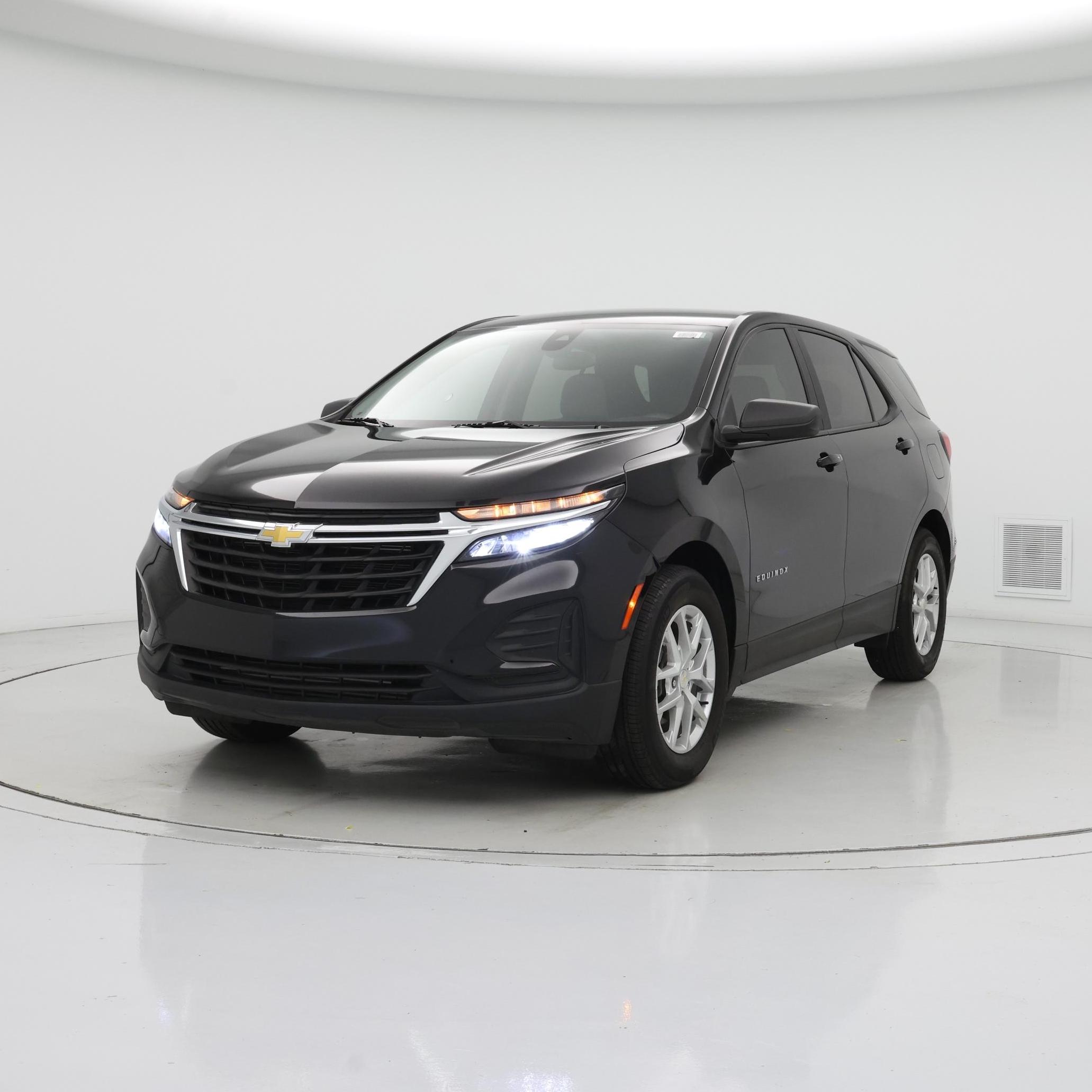 Thumbnail: 2023 Chevrolet Equinox - 4