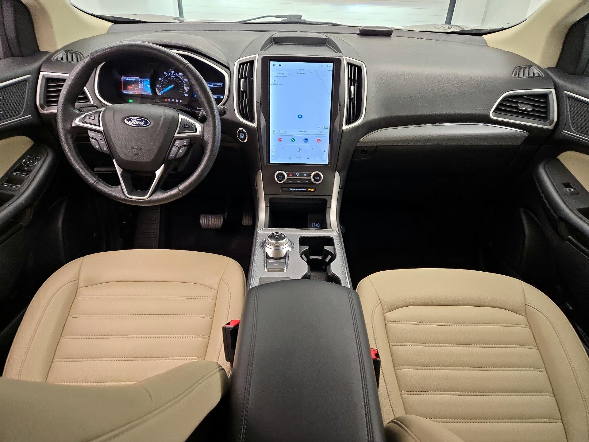 Thumbnail: 2021 Ford Edge - 9