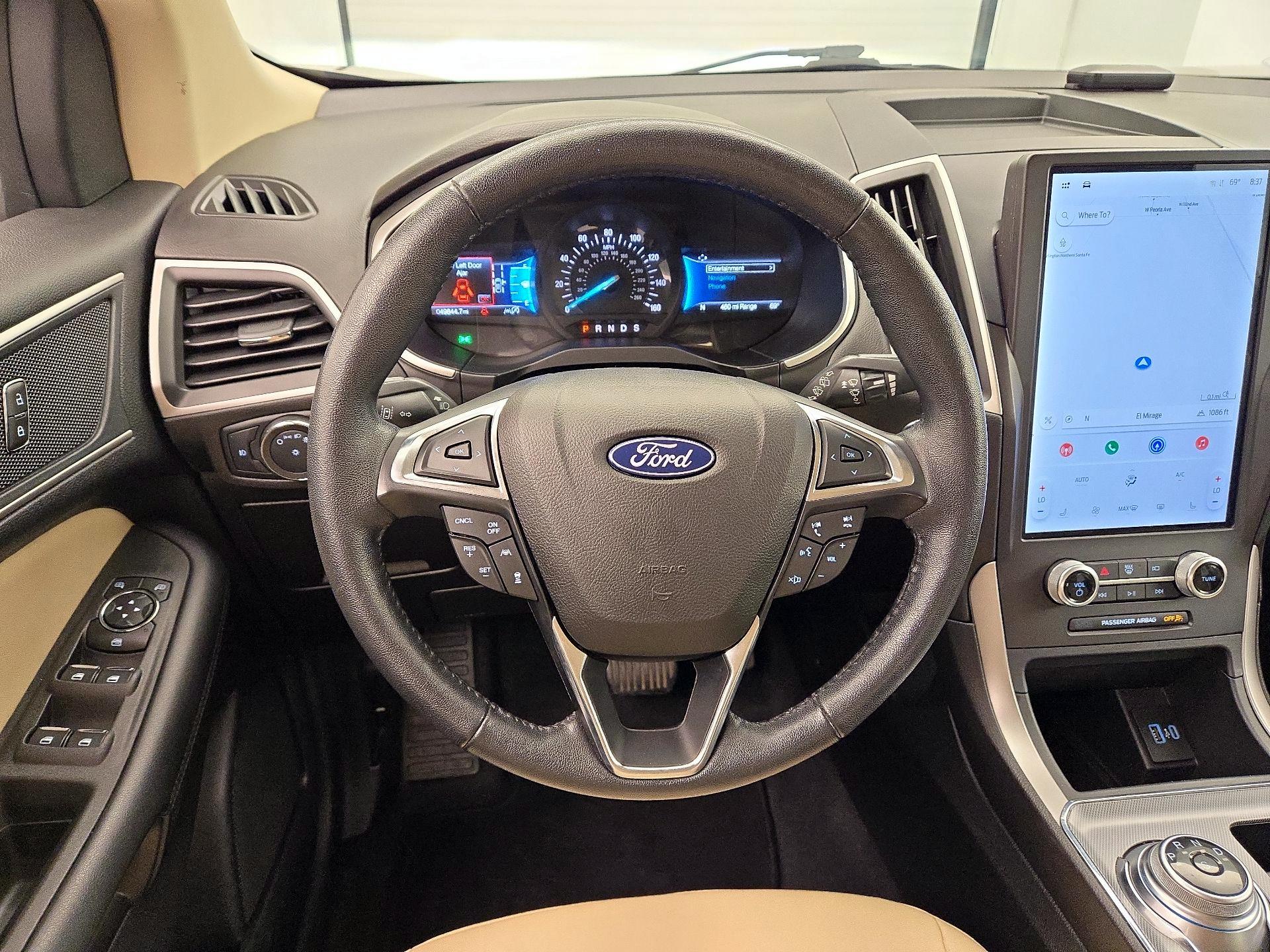 Thumbnail: 2021 Ford Edge - 10