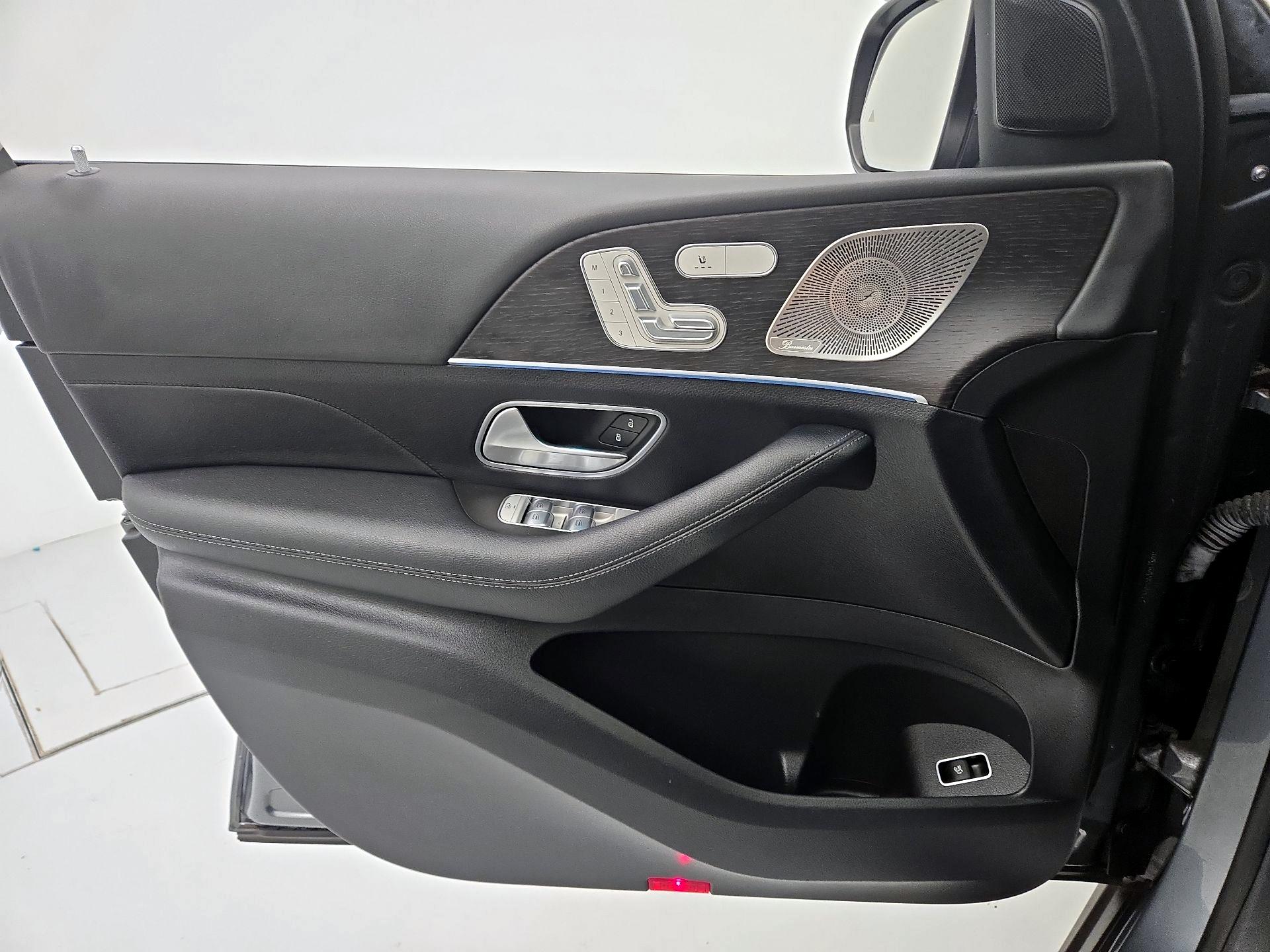 Thumbnail: 2023 Mercedes-Benz GLE - 12