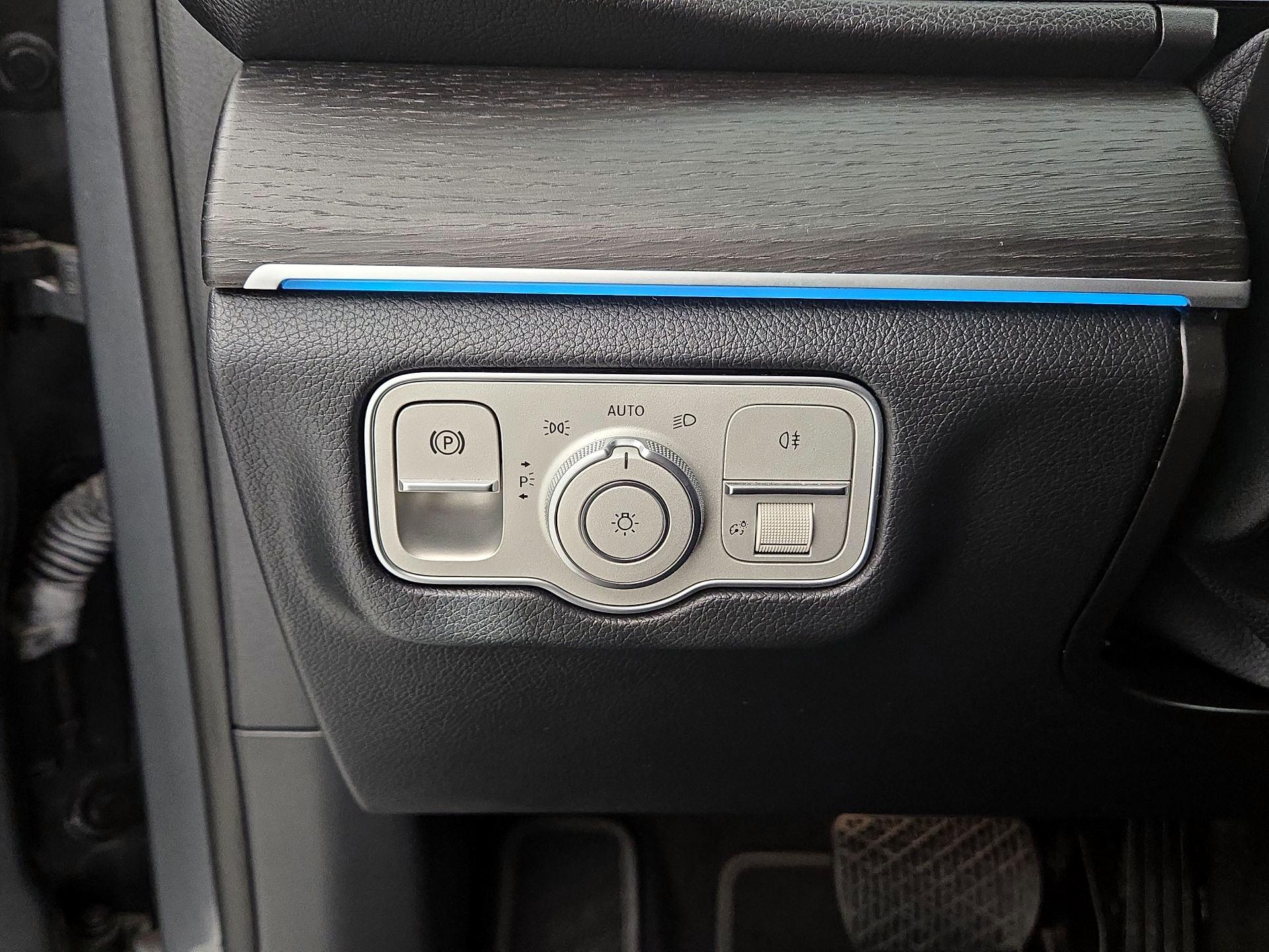 Thumbnail: 2023 Mercedes-Benz GLE - 13