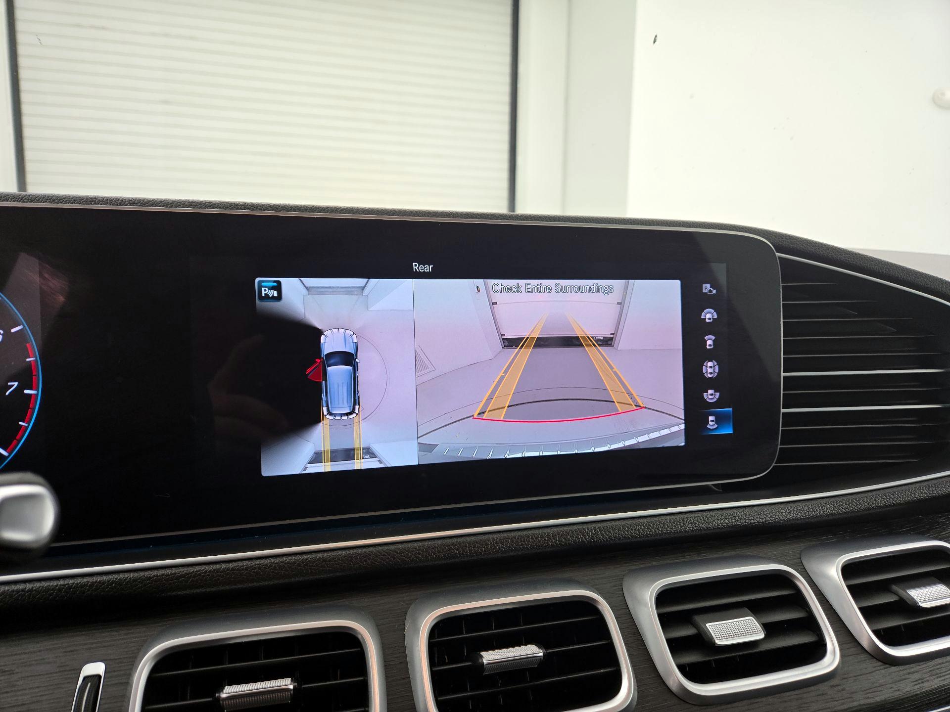 Thumbnail: 2023 Mercedes-Benz GLE - 15