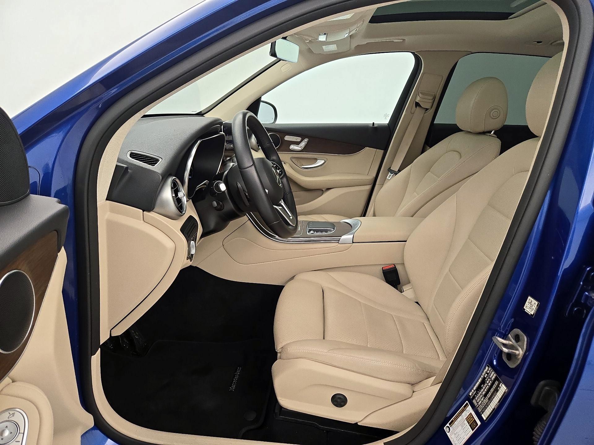 Thumbnail: 2022 Mercedes-Benz GLC - 11