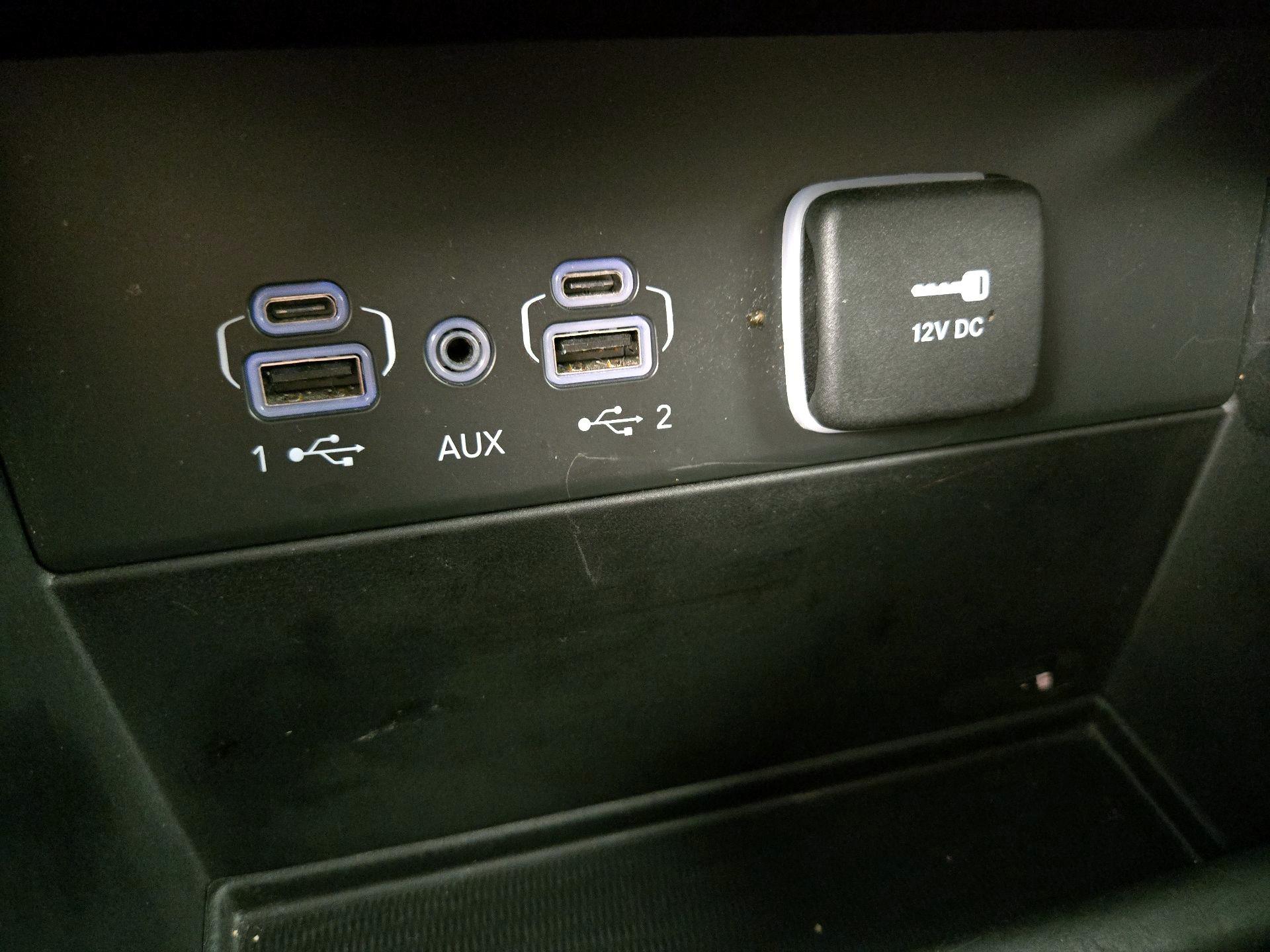 Thumbnail: 2023 Jeep Grand Cherokee - 19