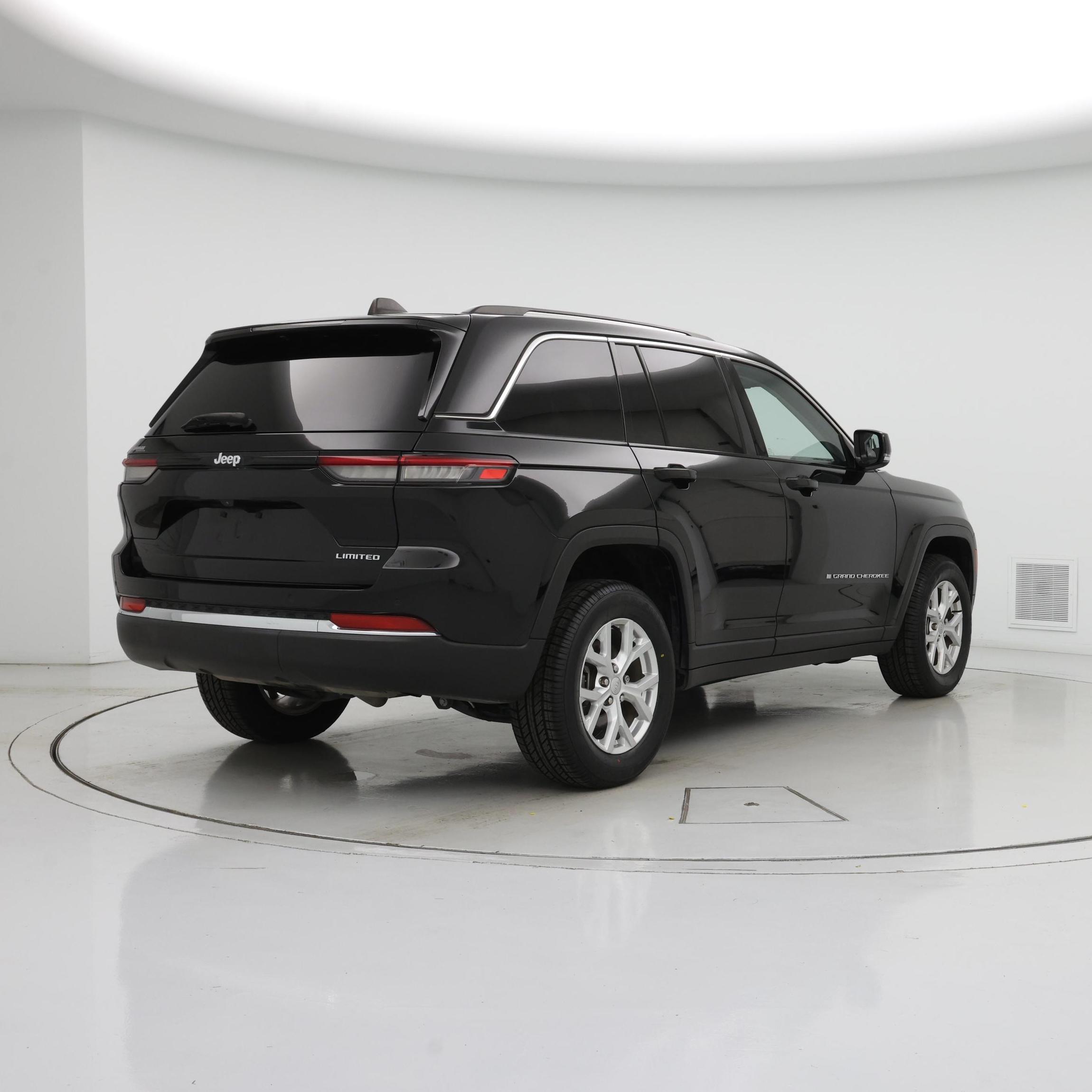 Thumbnail: 2023 Jeep Grand Cherokee - 8