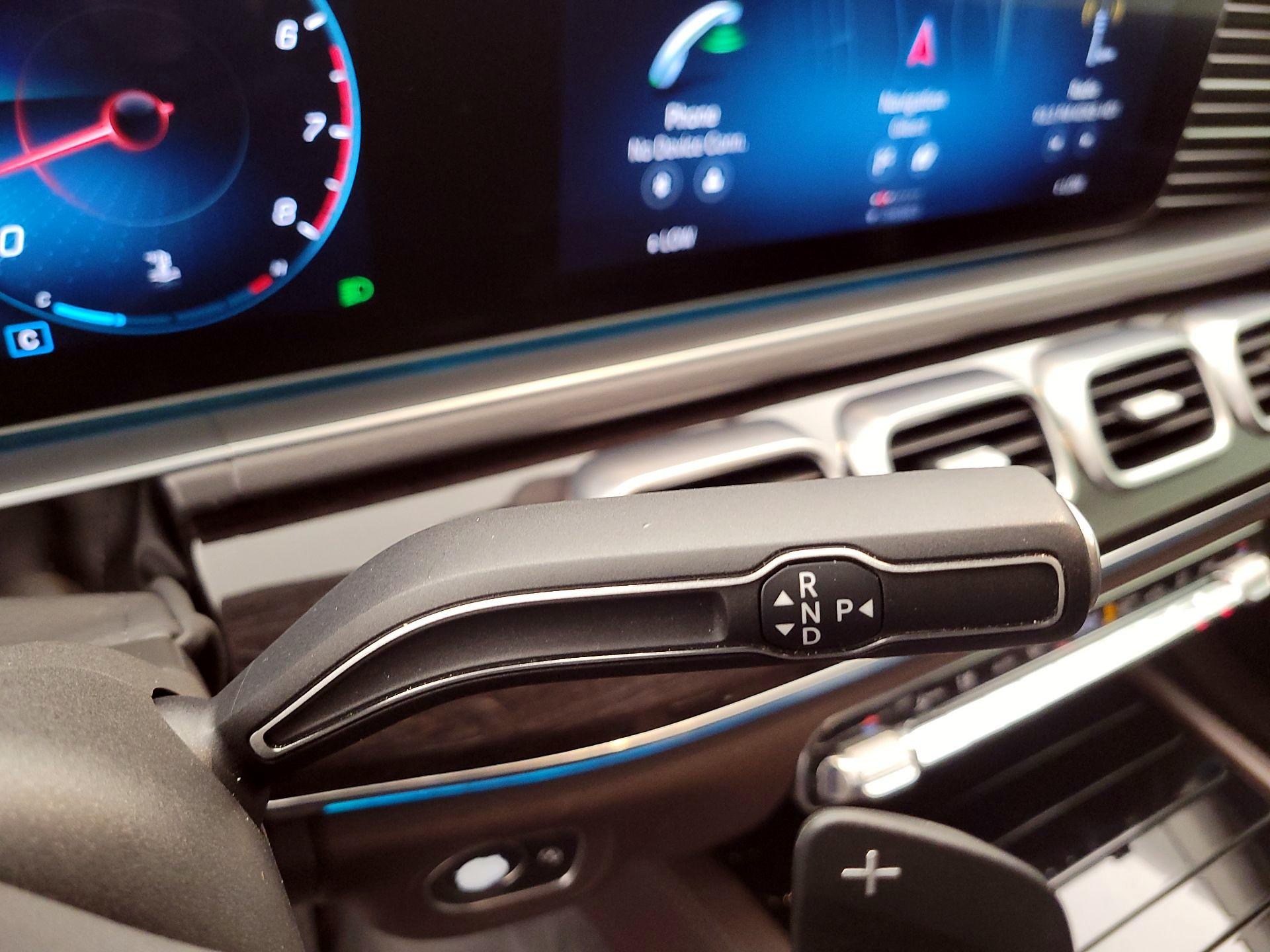 Thumbnail: 2020 Mercedes-Benz GLE - 18