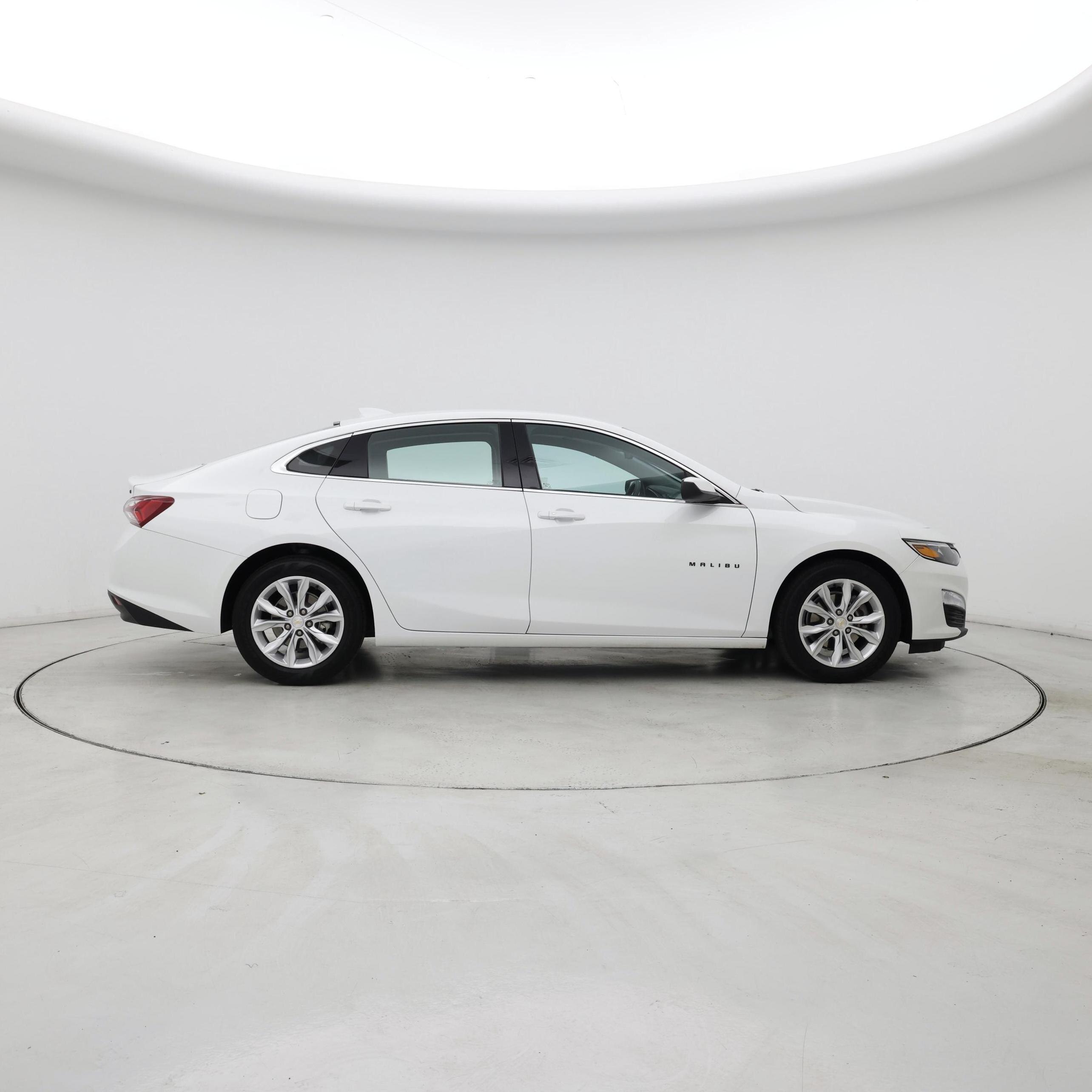 Thumbnail: 2022 Chevrolet Malibu - 7