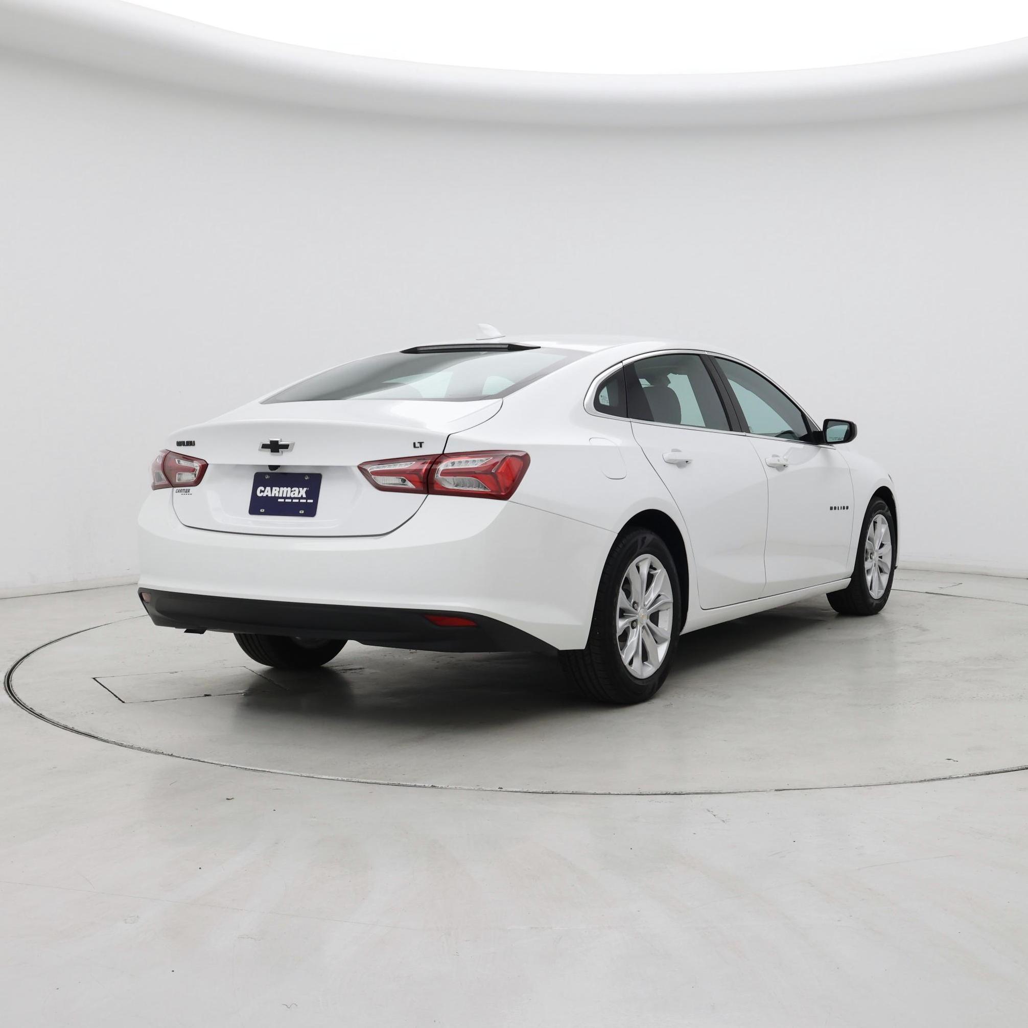 Thumbnail: 2022 Chevrolet Malibu - 8