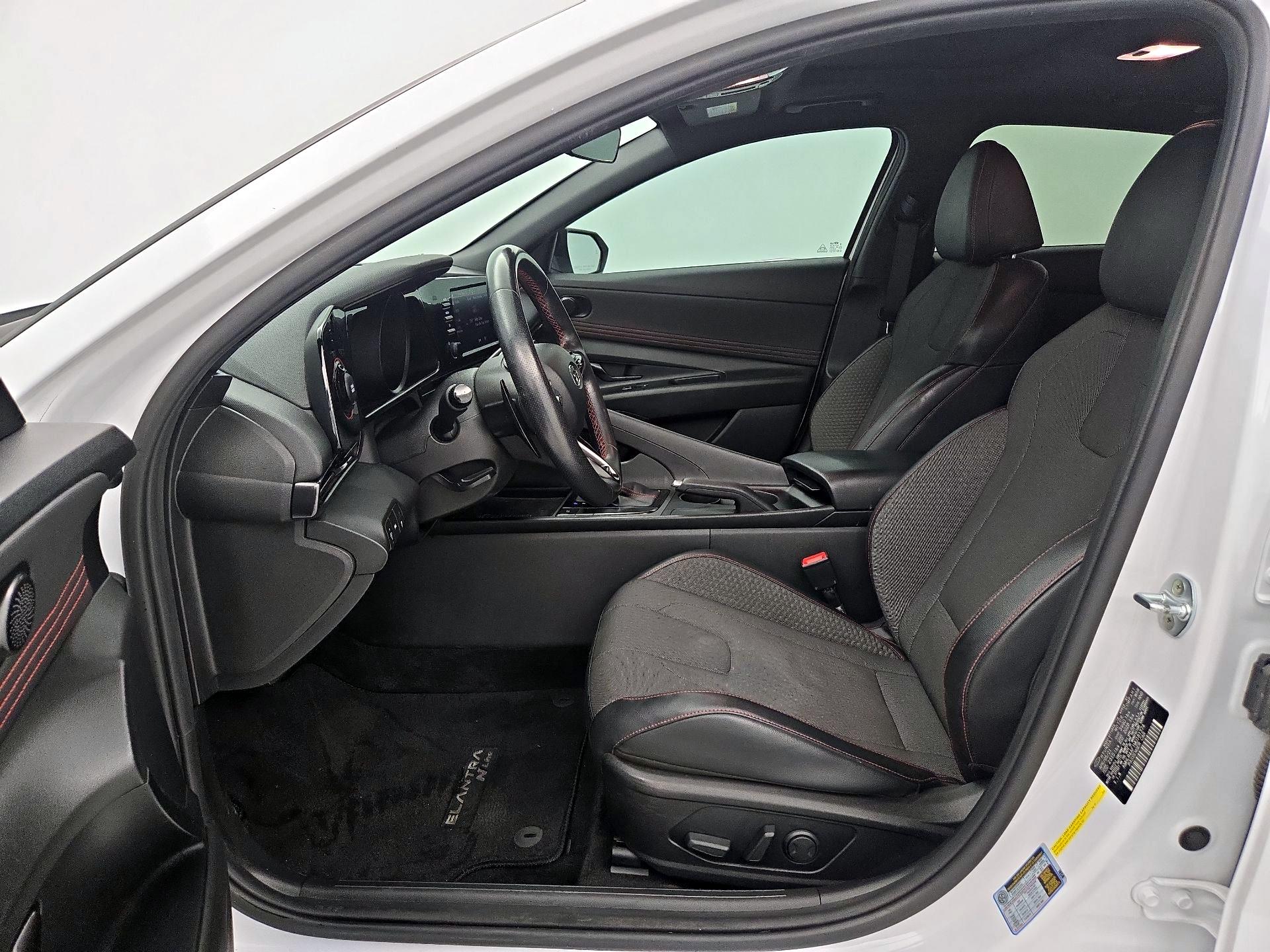 Thumbnail: 2021 Hyundai Elantra - 11