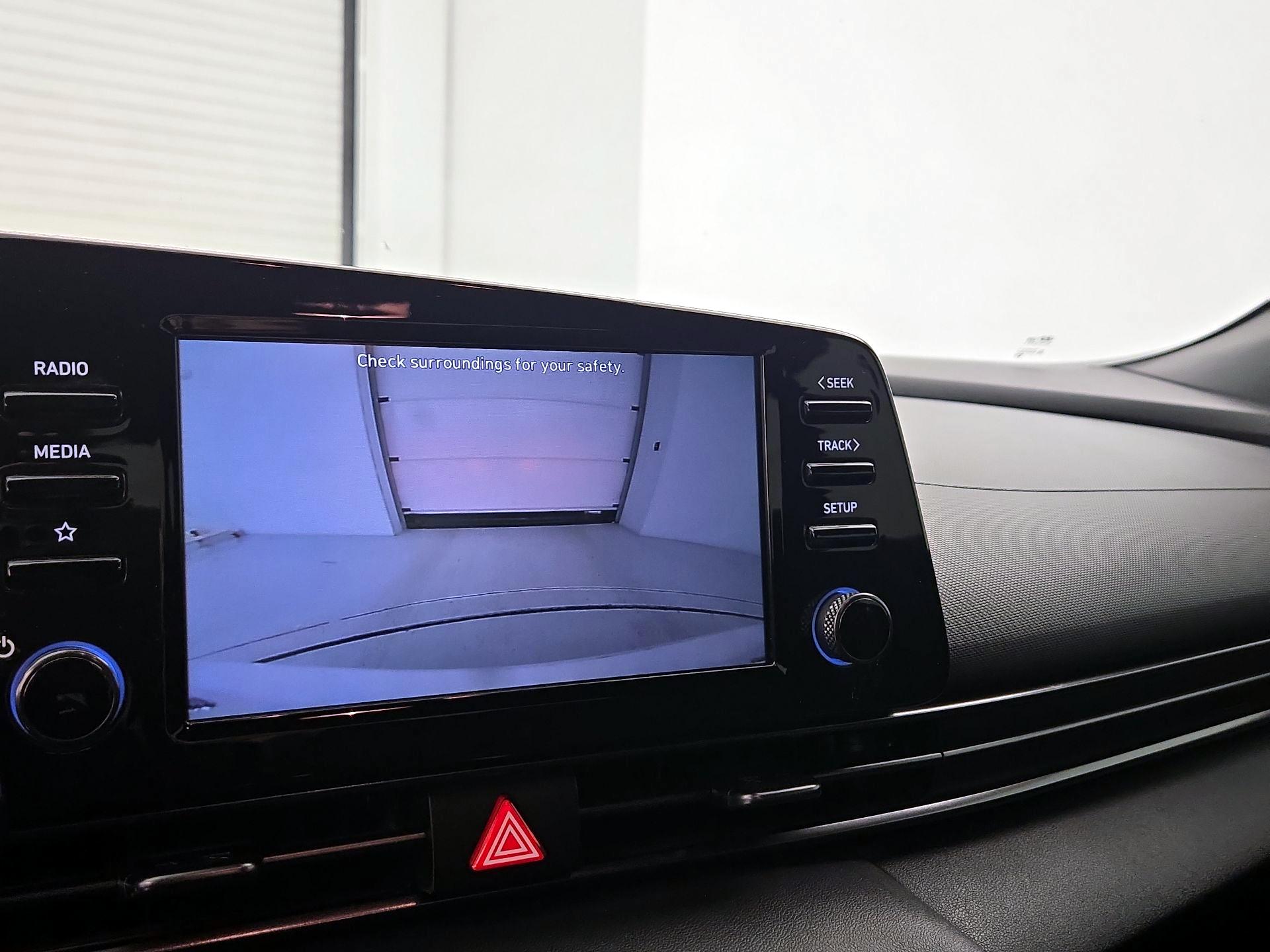 Thumbnail: 2021 Hyundai Elantra - 14